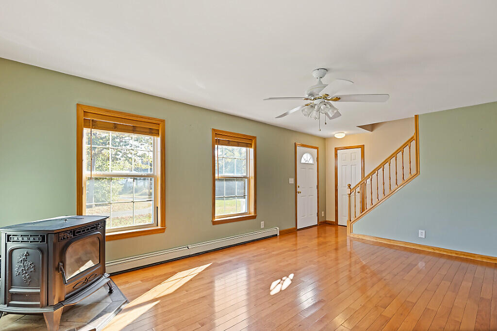 property viewer photo 19