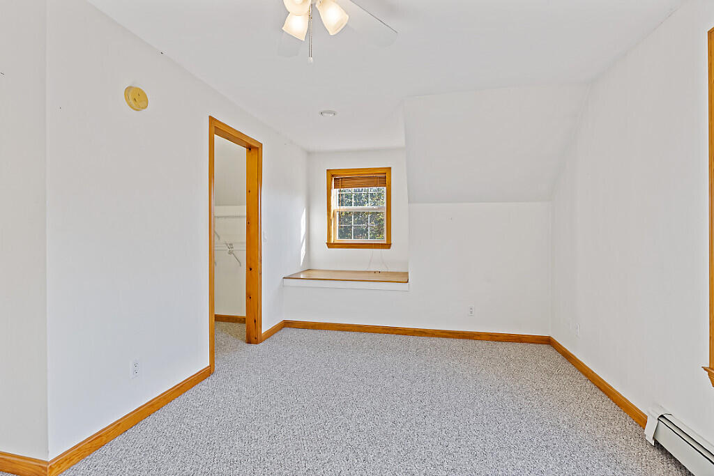 property viewer photo 25