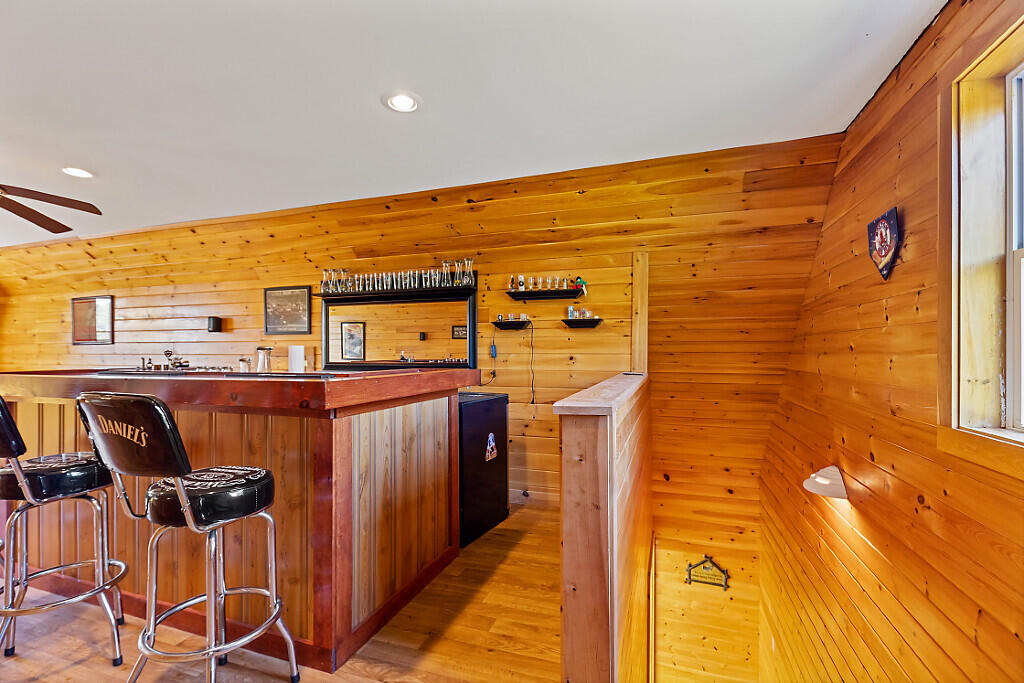 property viewer photo 32