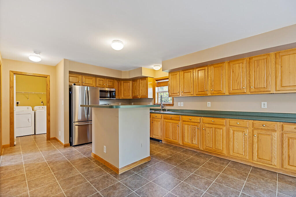 property viewer photo 7