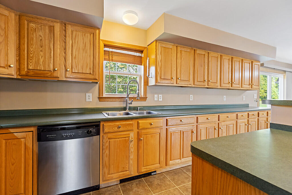 property viewer photo 9