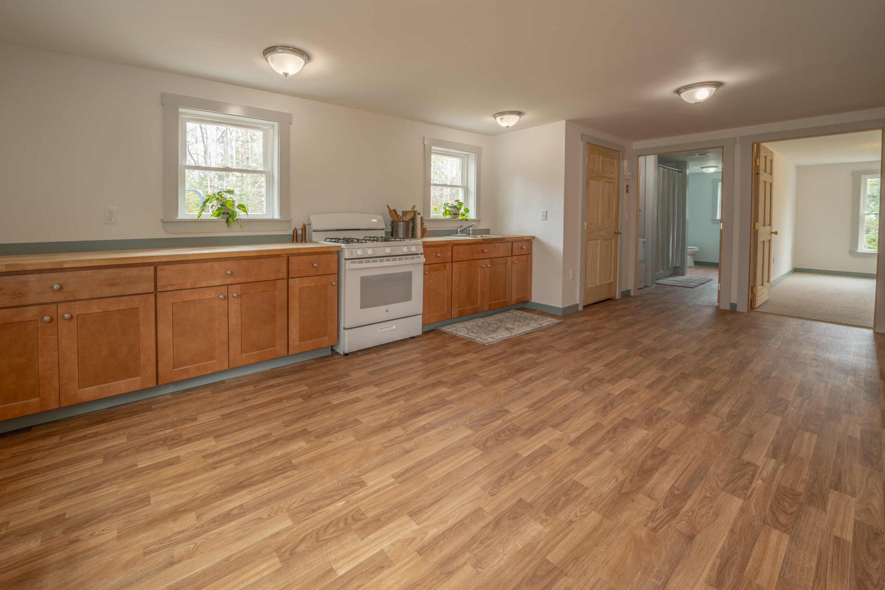 property viewer photo 9