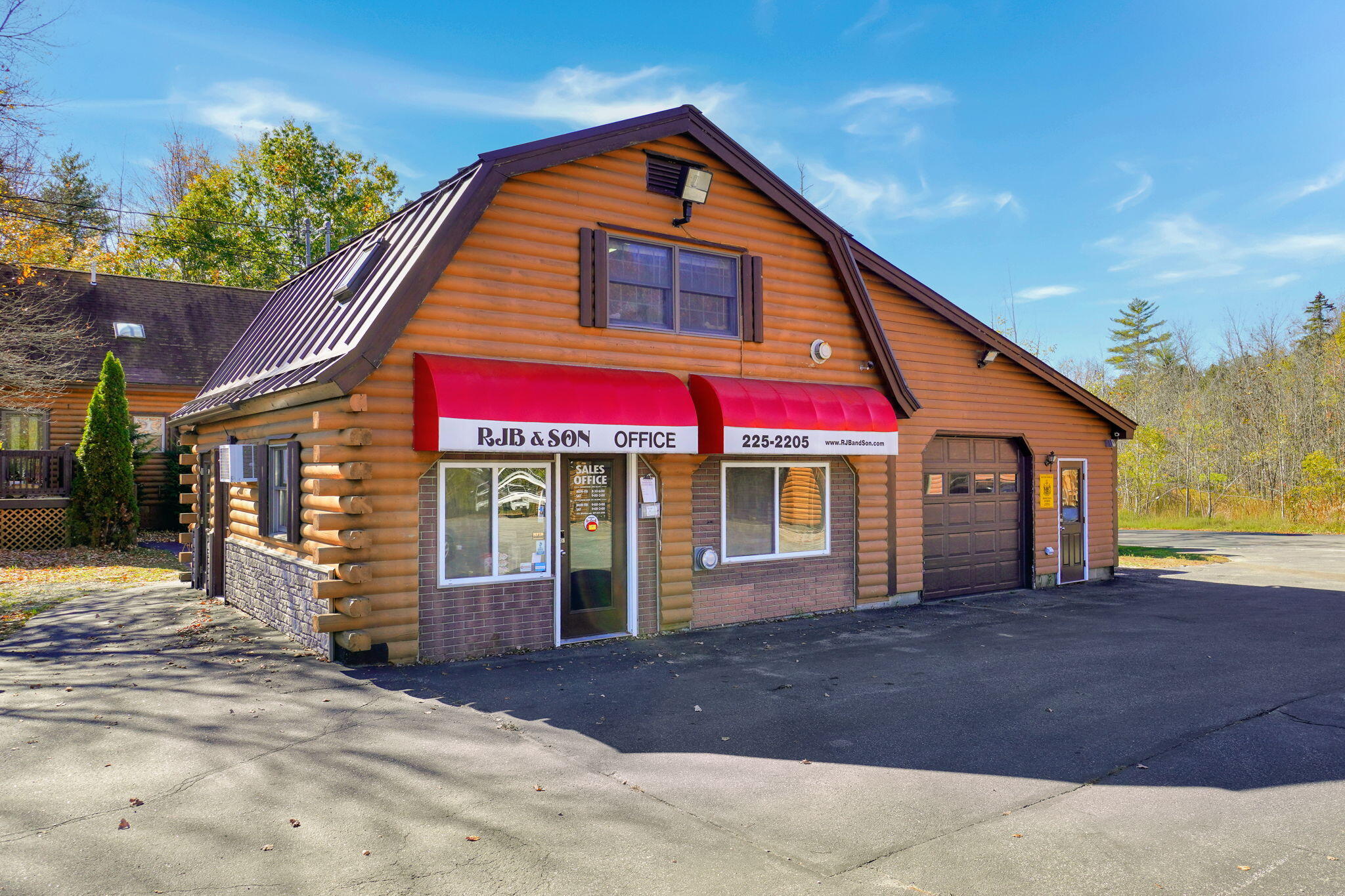 main property photo 24
