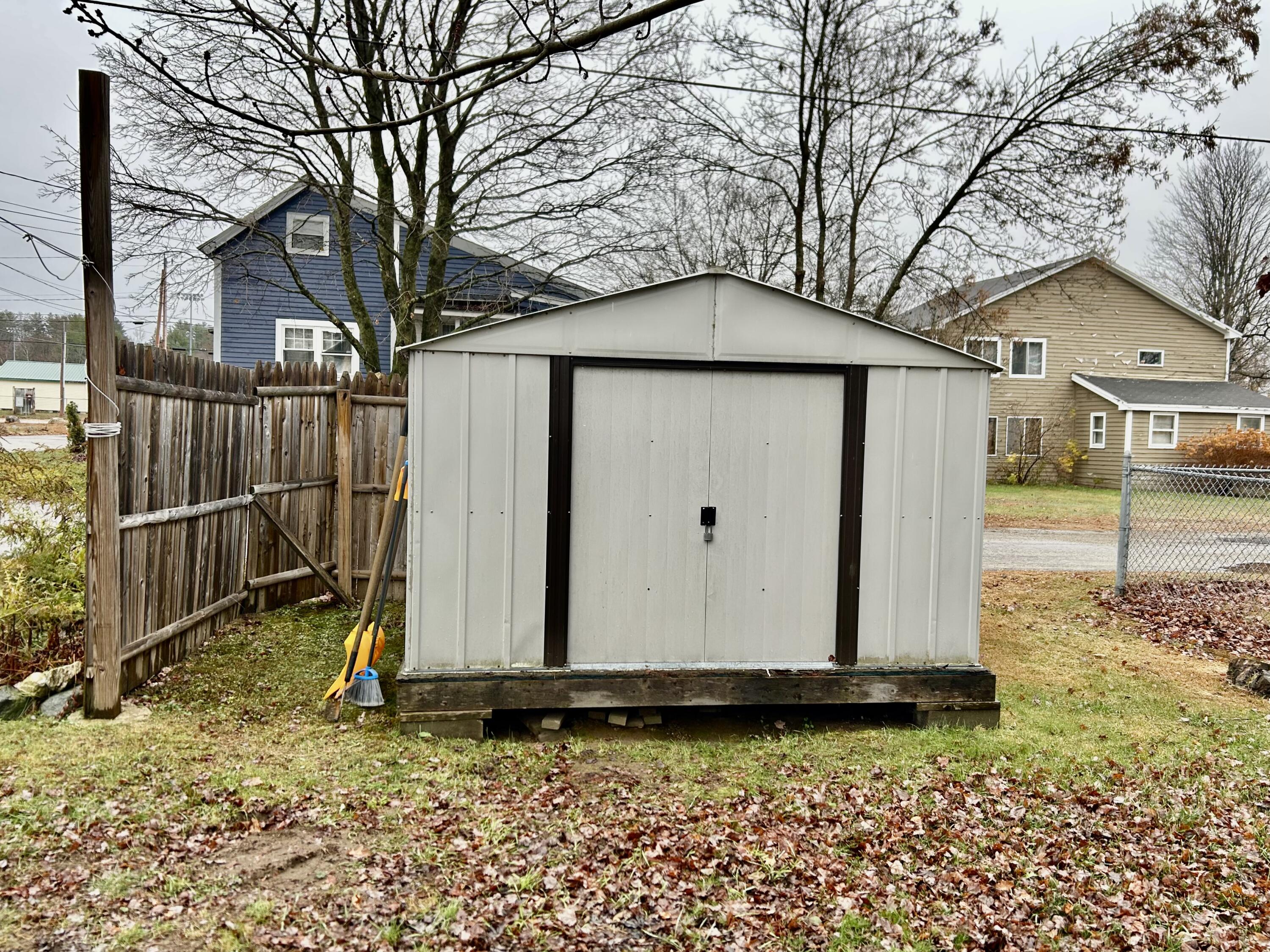 main property photo 31