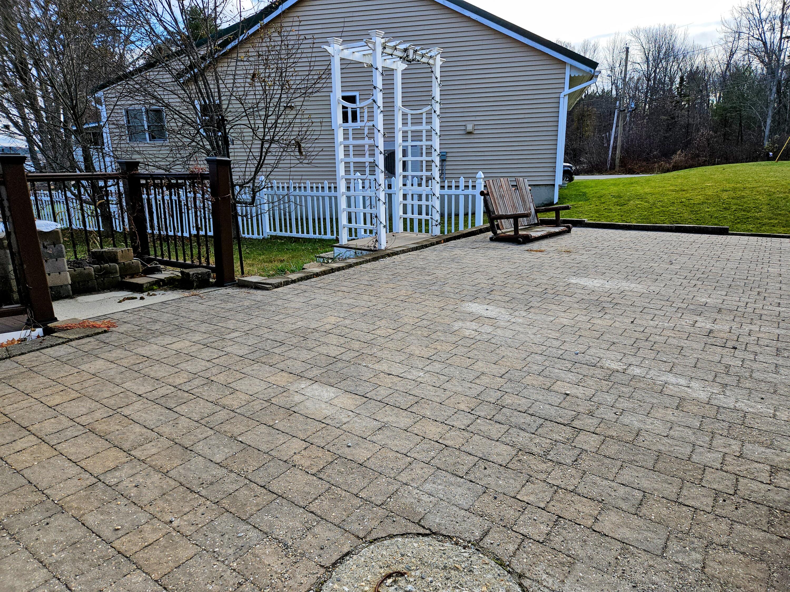main property photo 47
