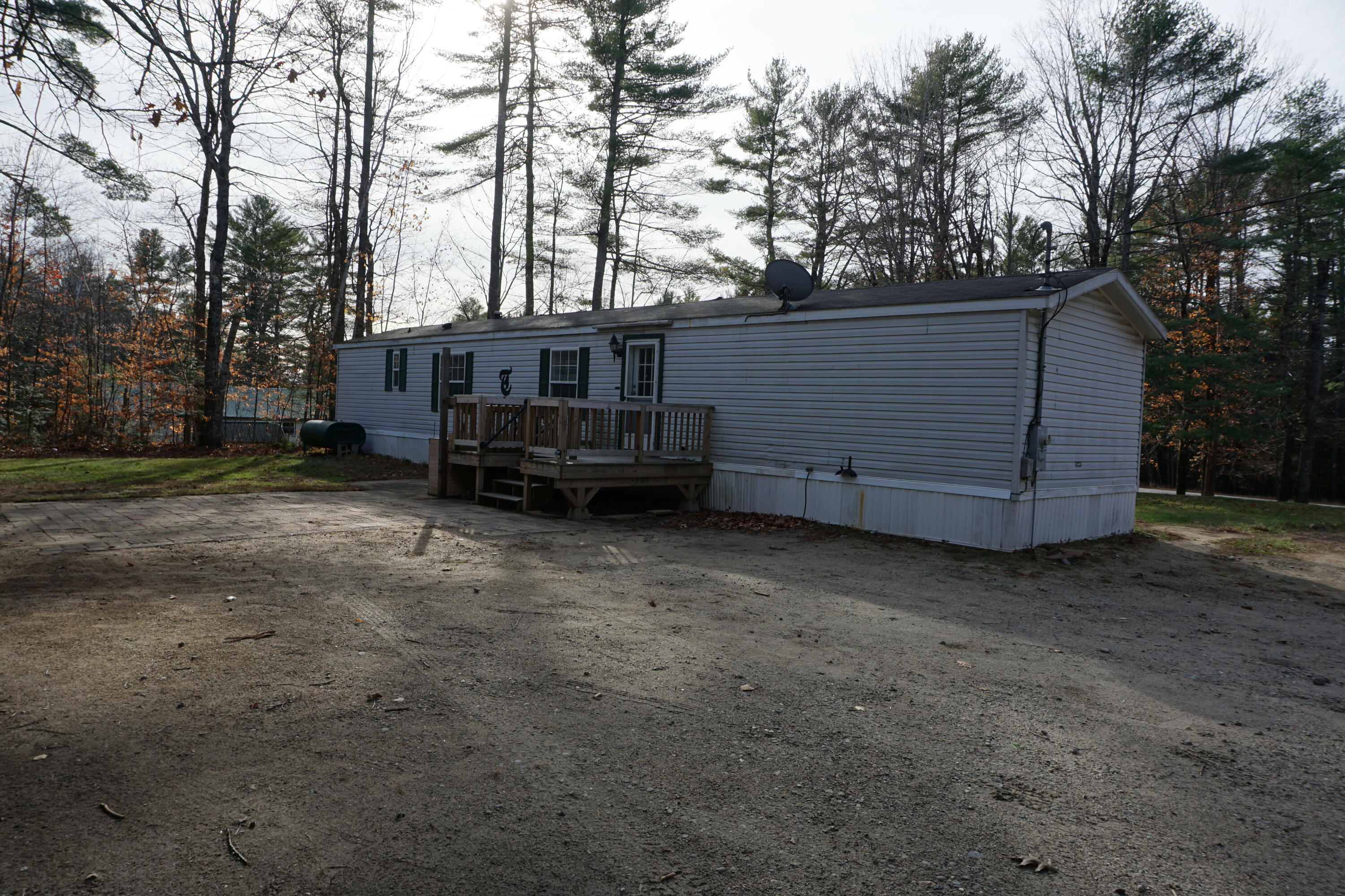 main property photo 23