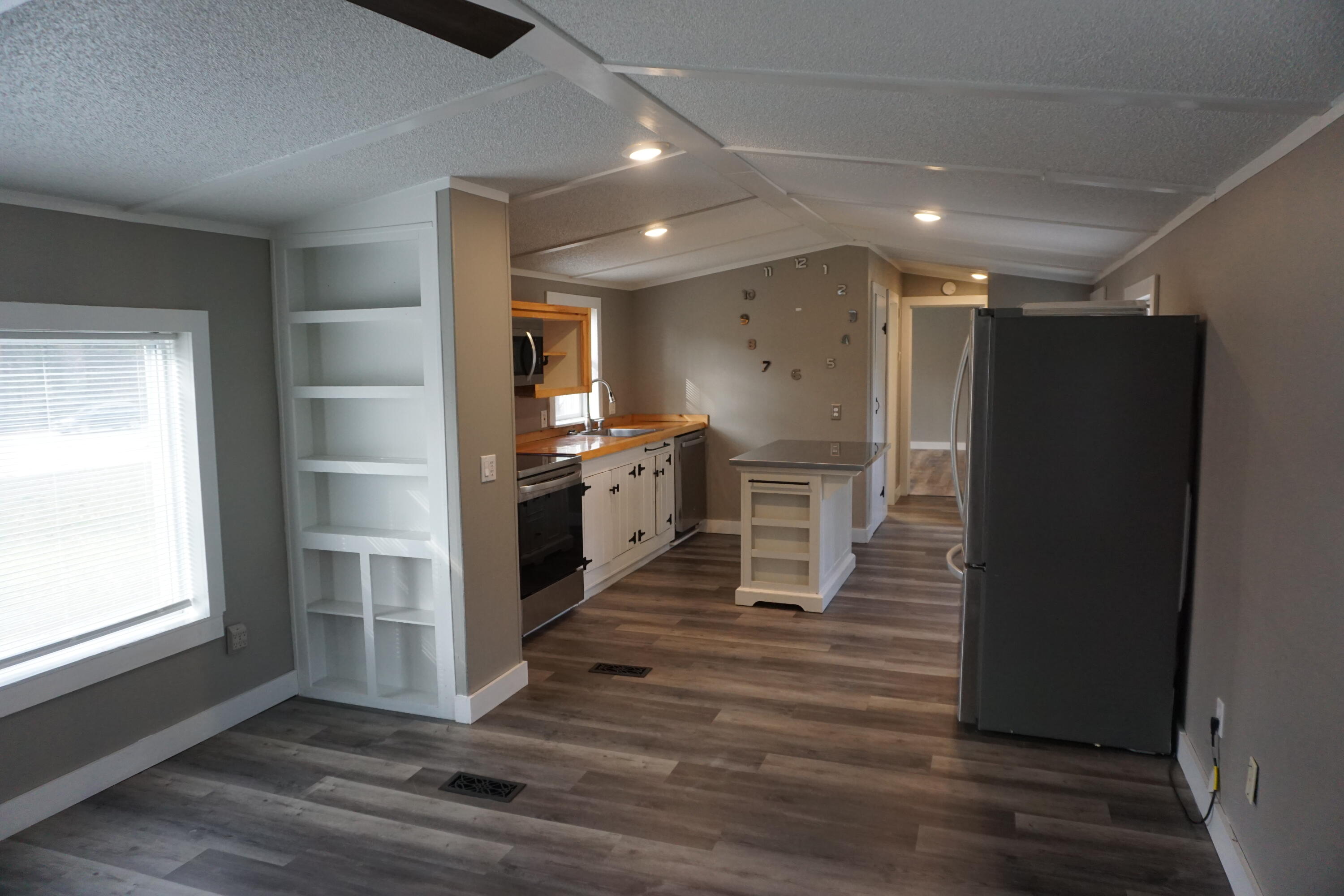 main property photo 57