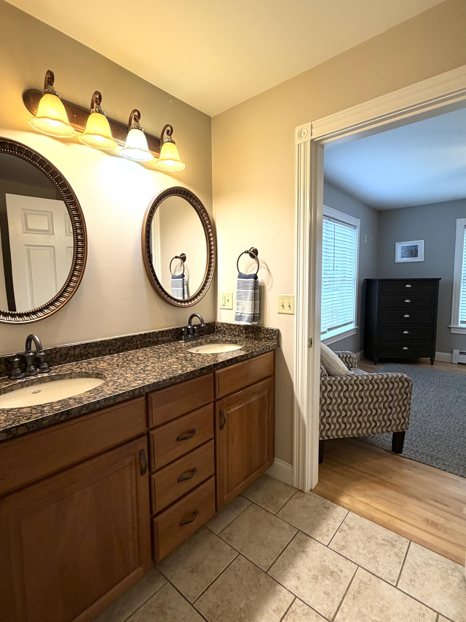 property viewer photo 32