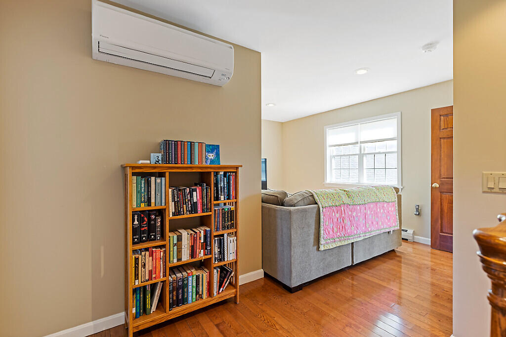 property viewer photo 32