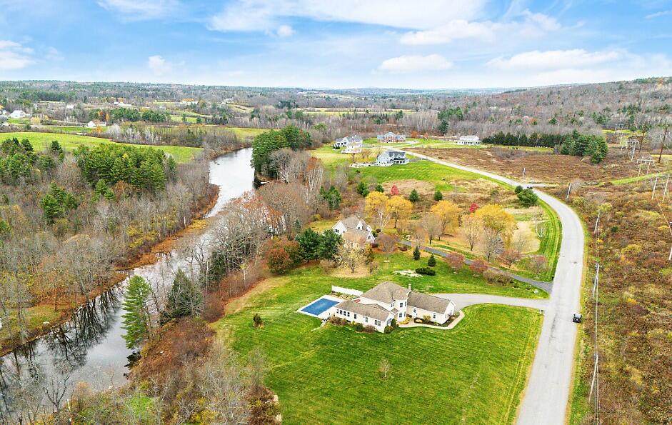 property viewer photo 5