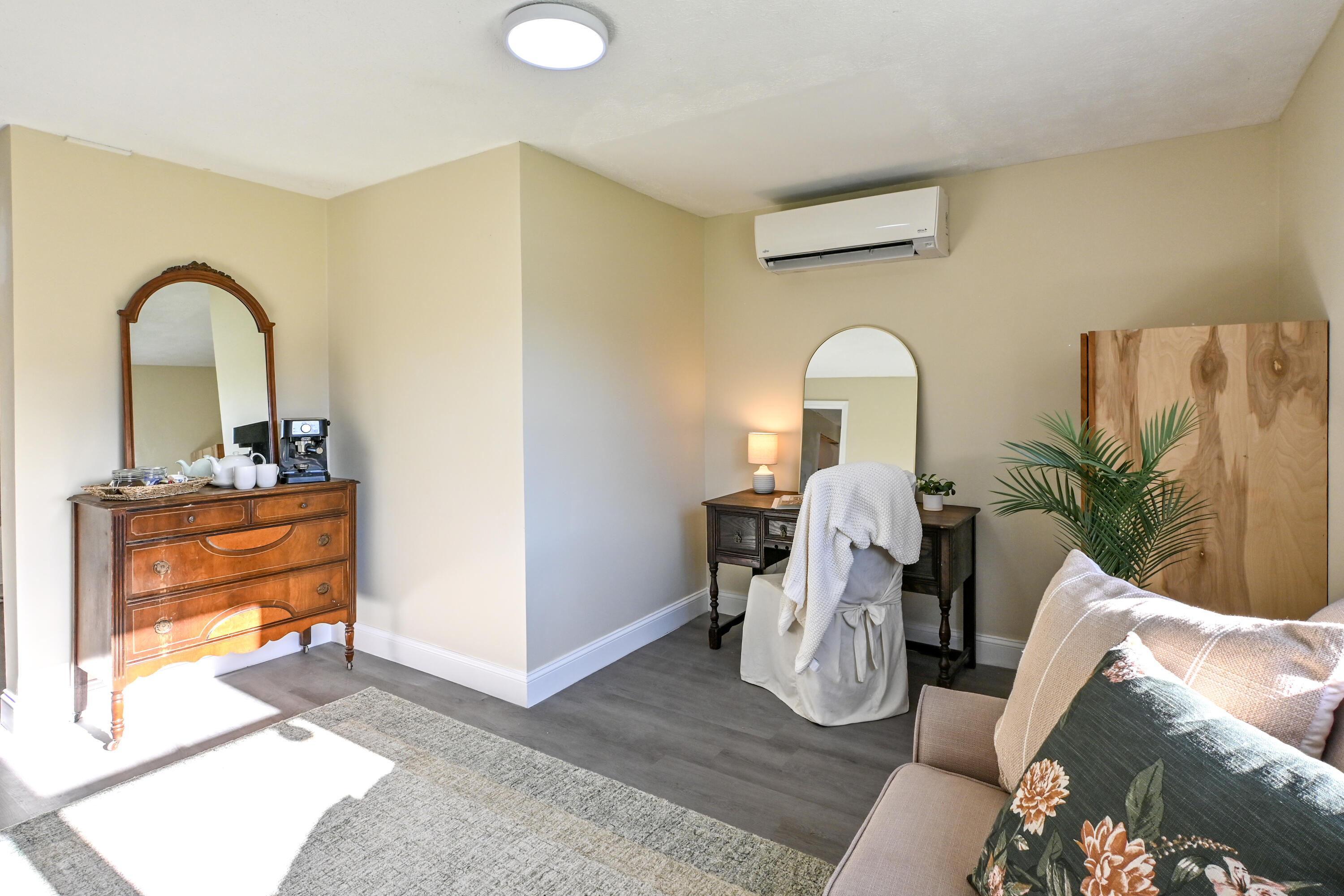 property viewer photo 33