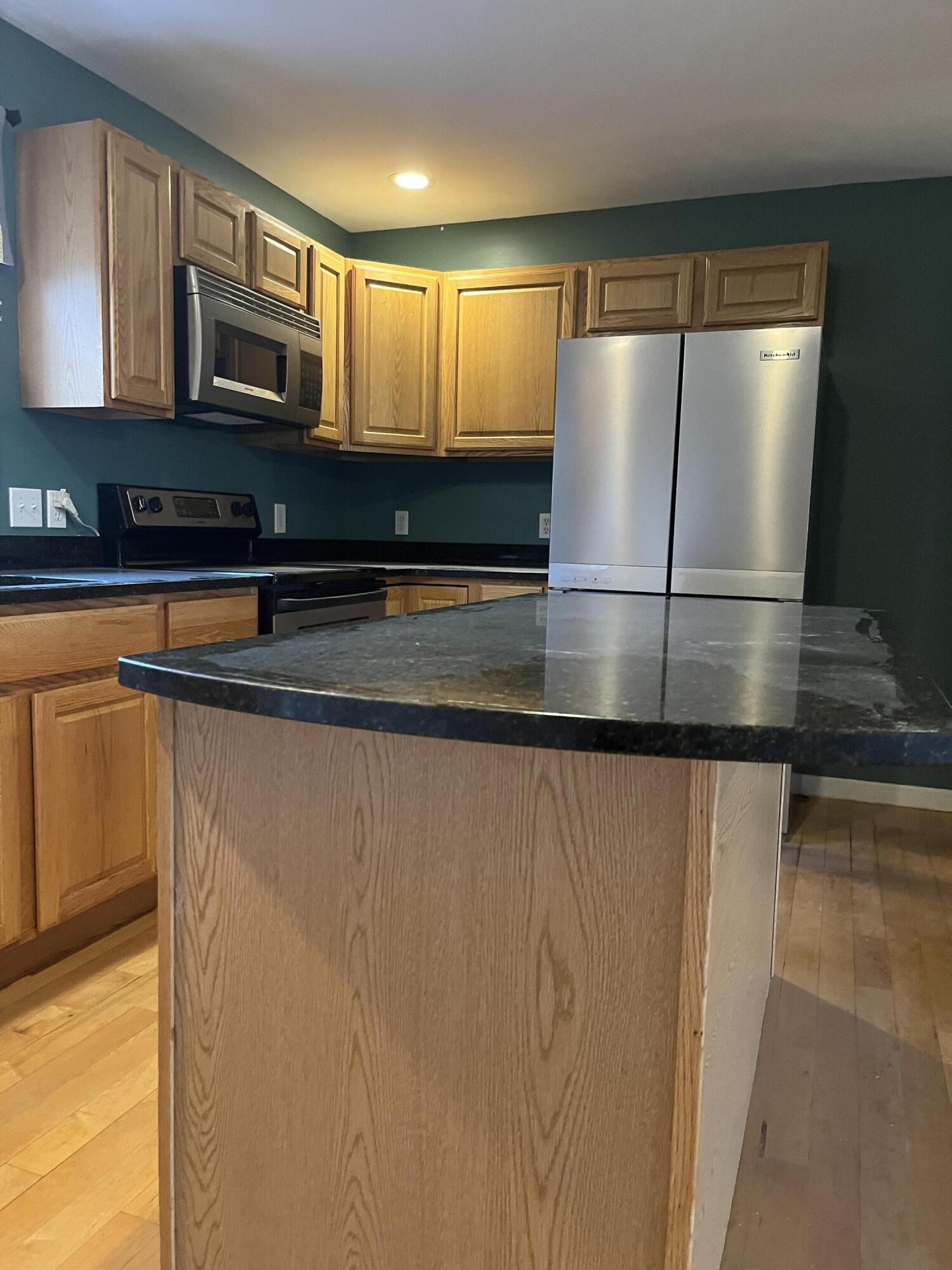property viewer photo 2