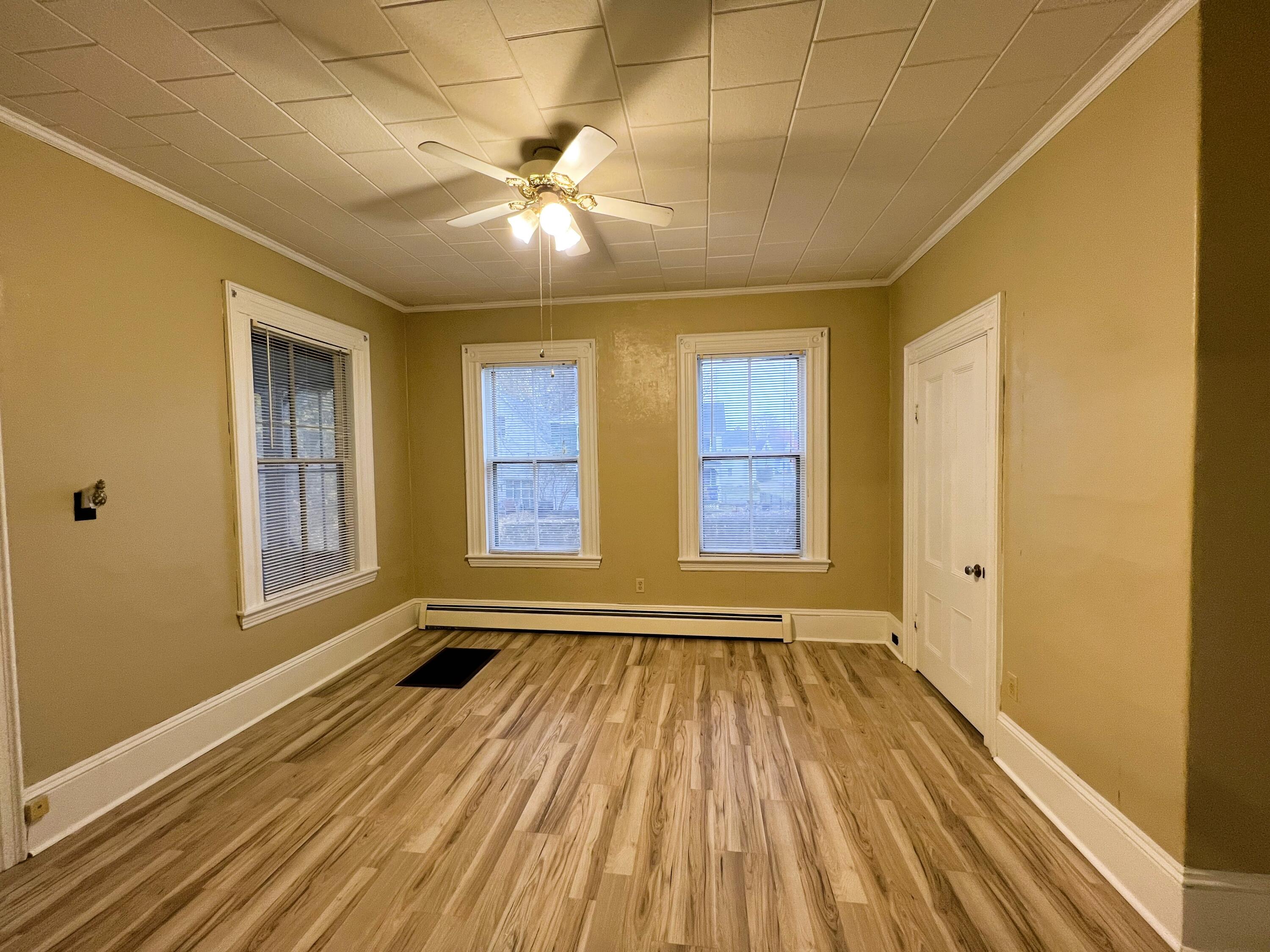 property viewer photo 11