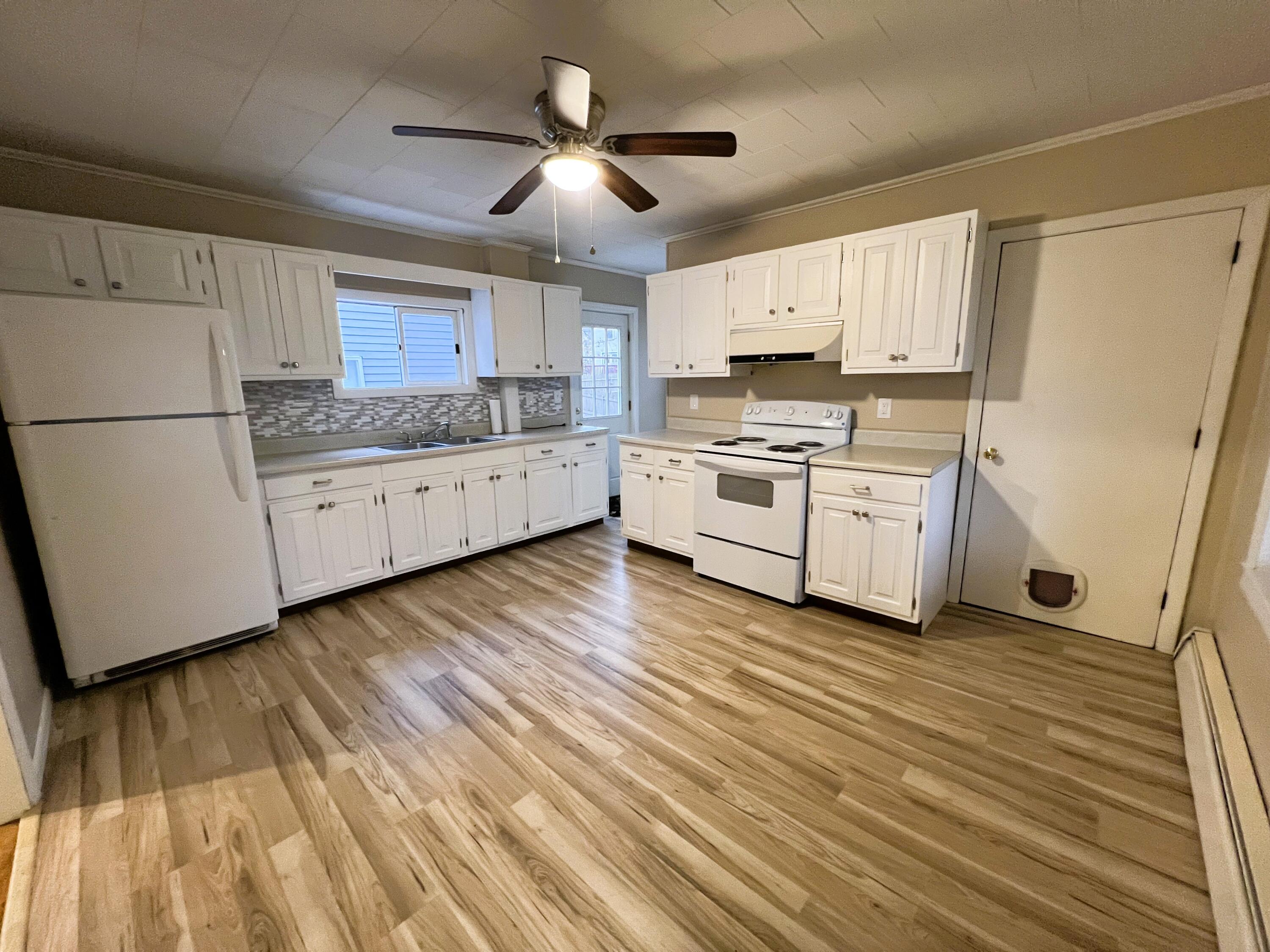 property viewer photo 16