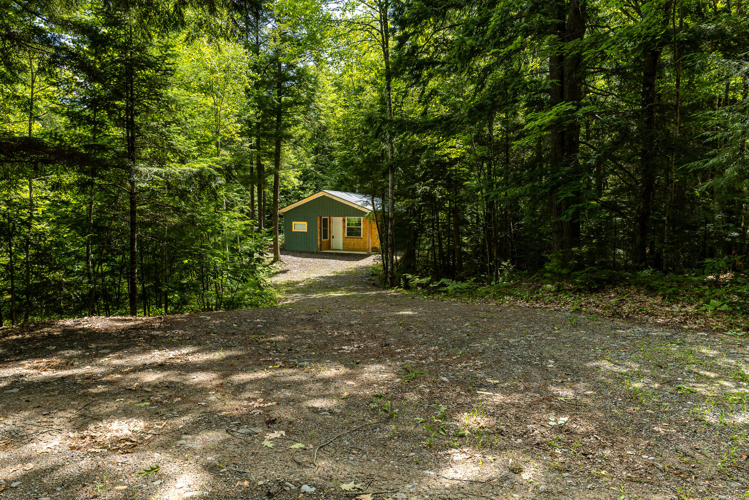 main property photo 17