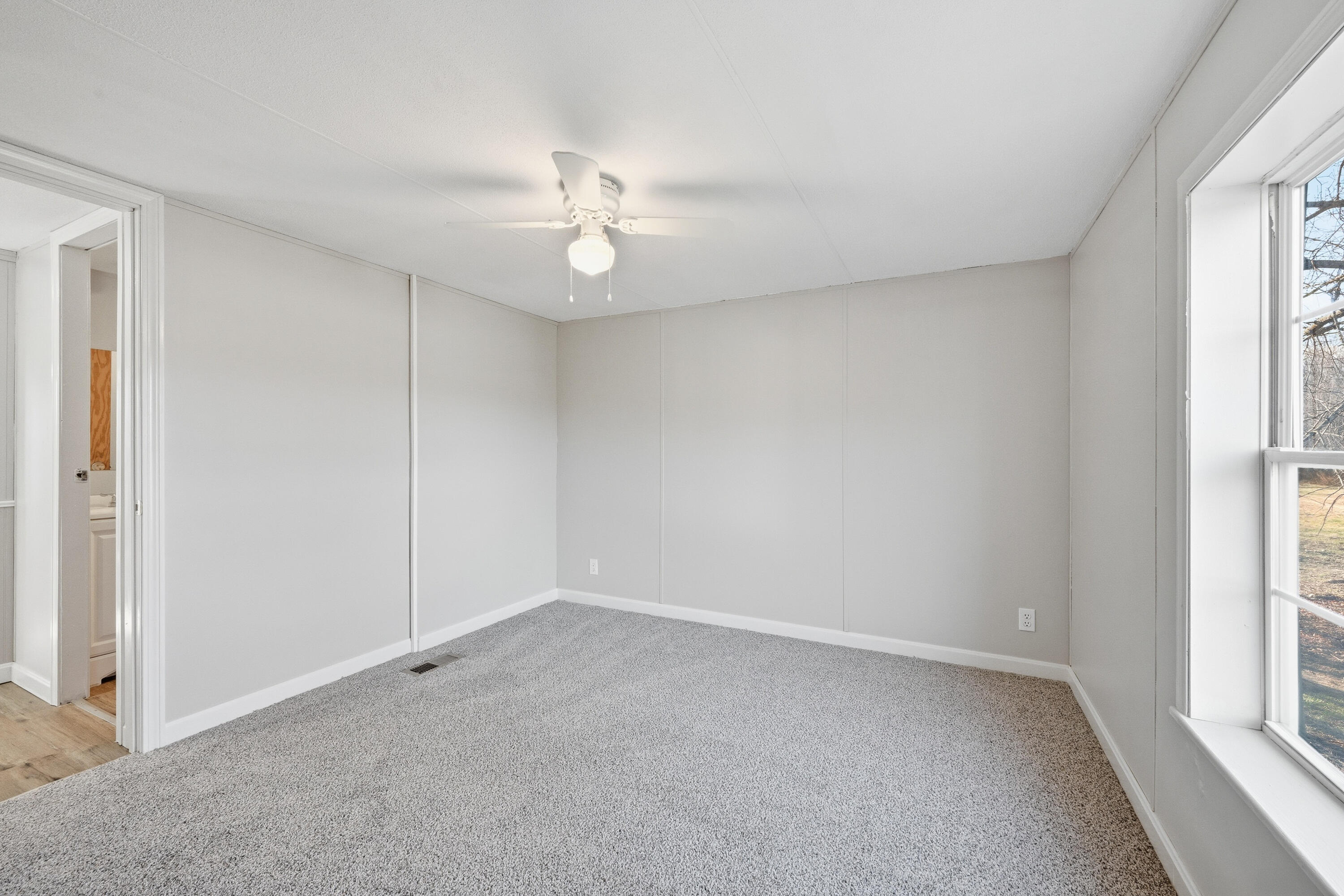 property viewer photo 21