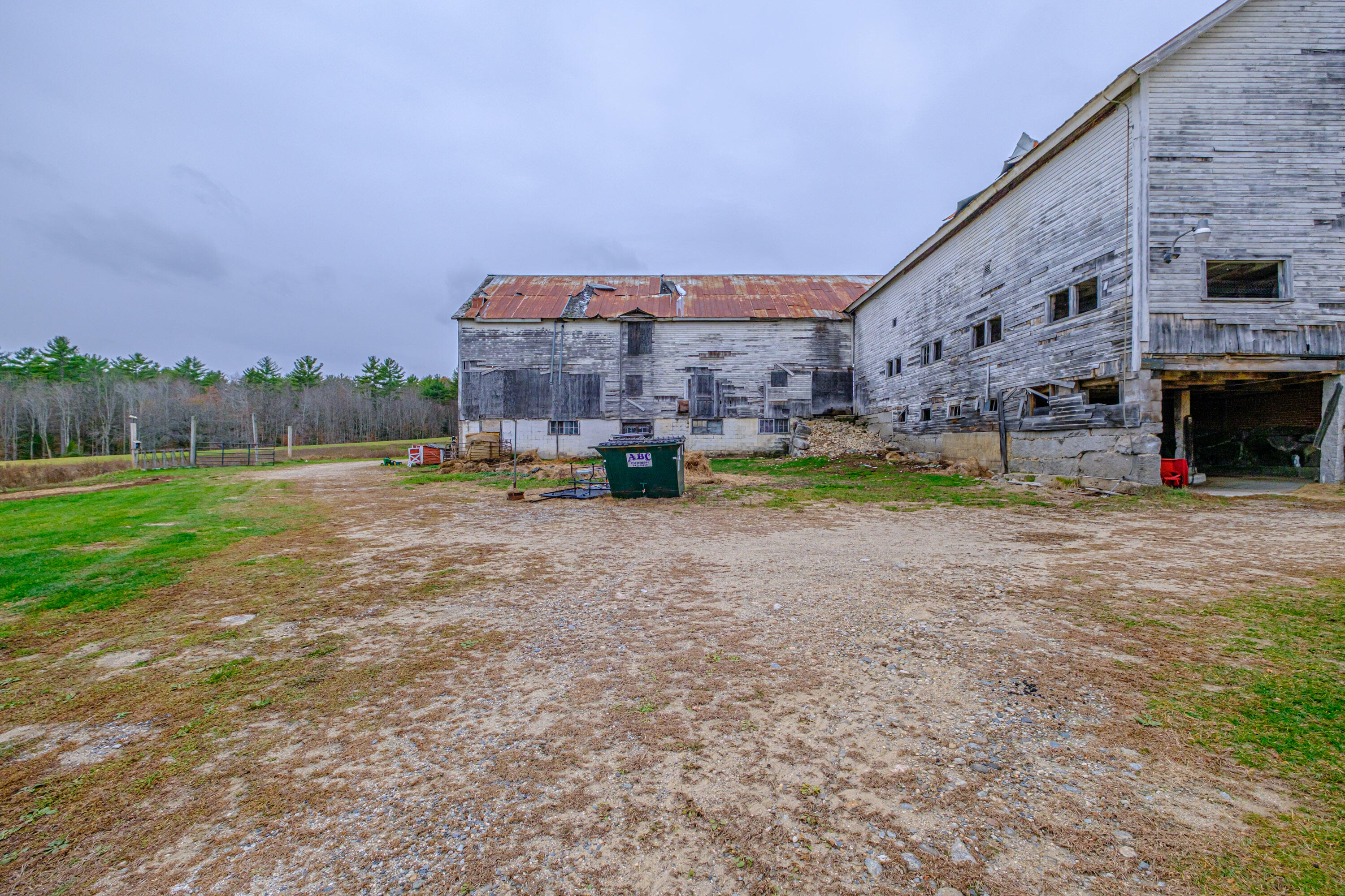 main property photo 60