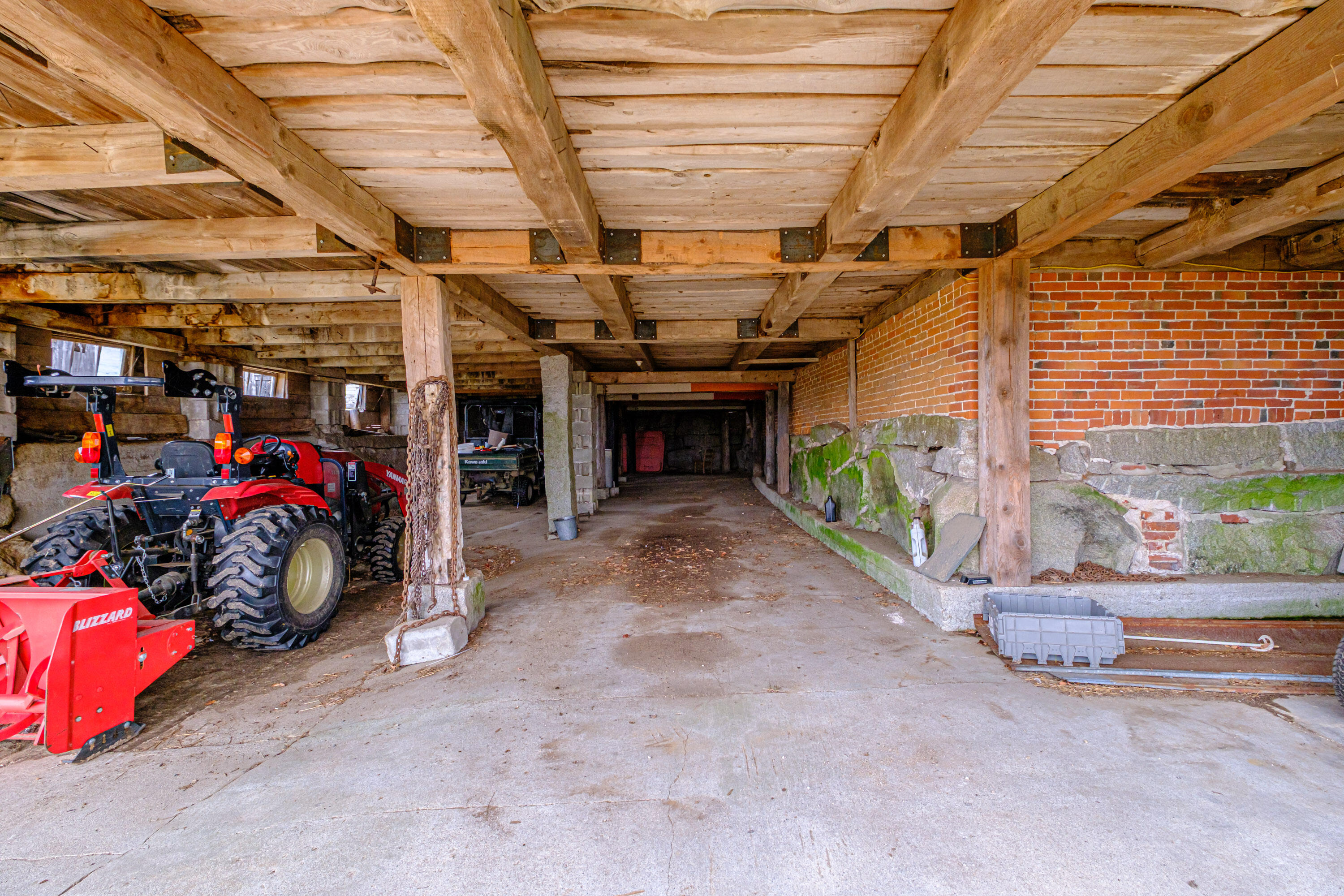 main property photo 61