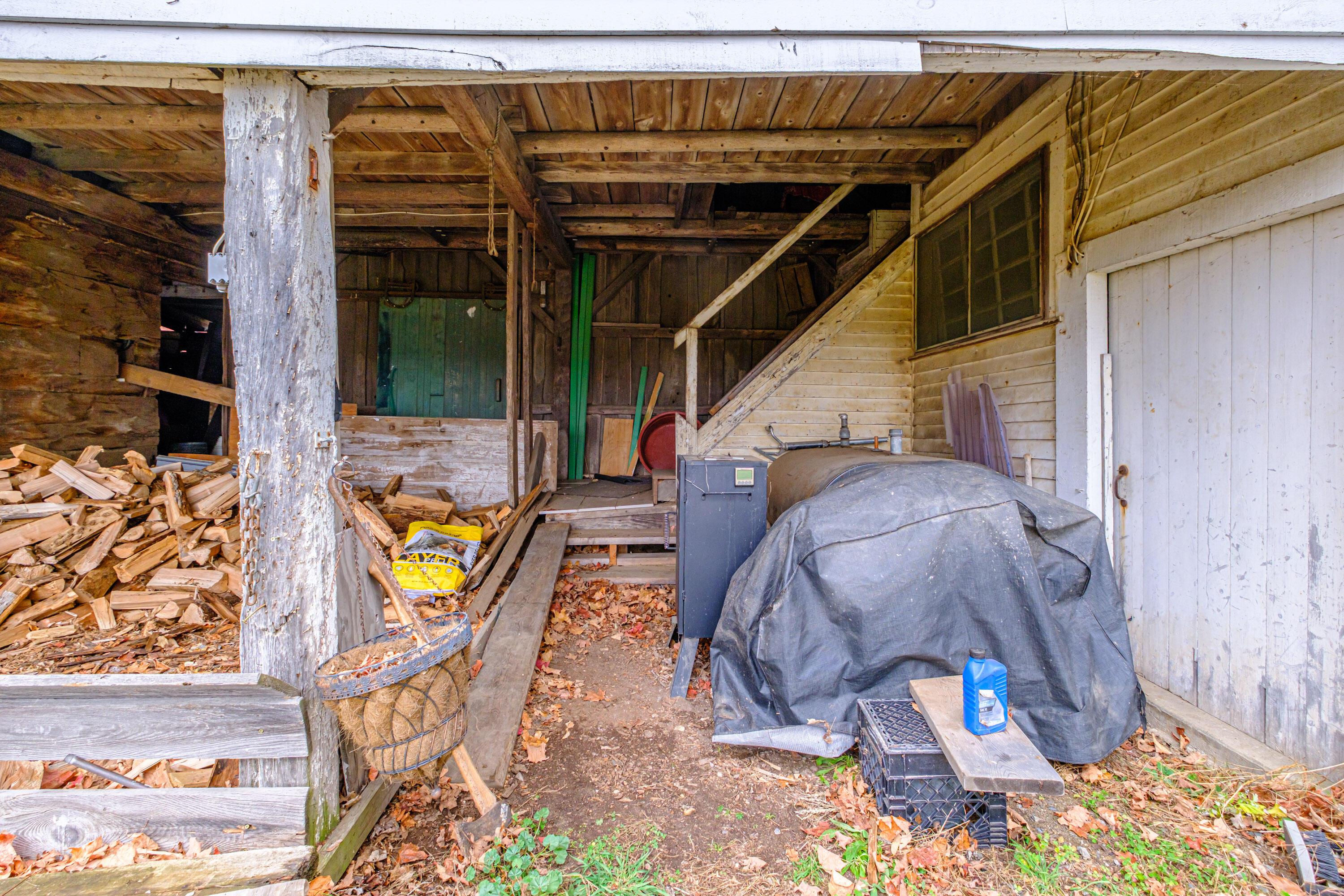 main property photo 62