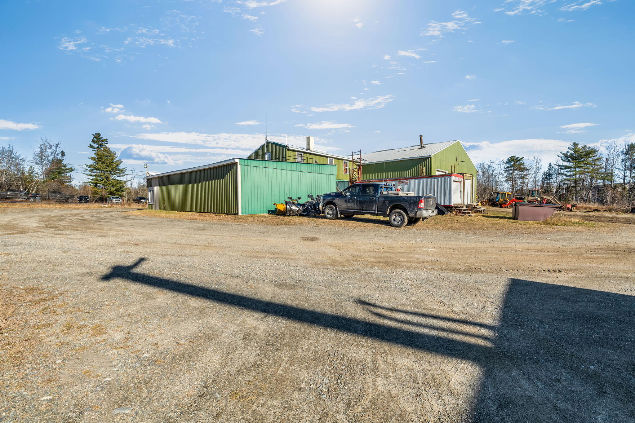 main property photo 4