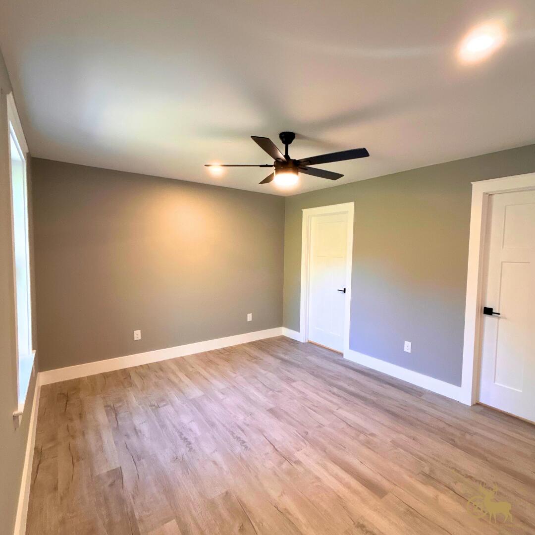 property viewer photo 13