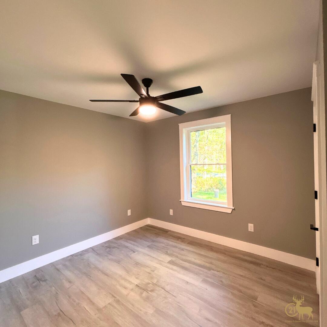 property viewer photo 22