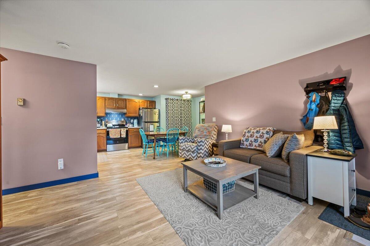 property viewer photo 5