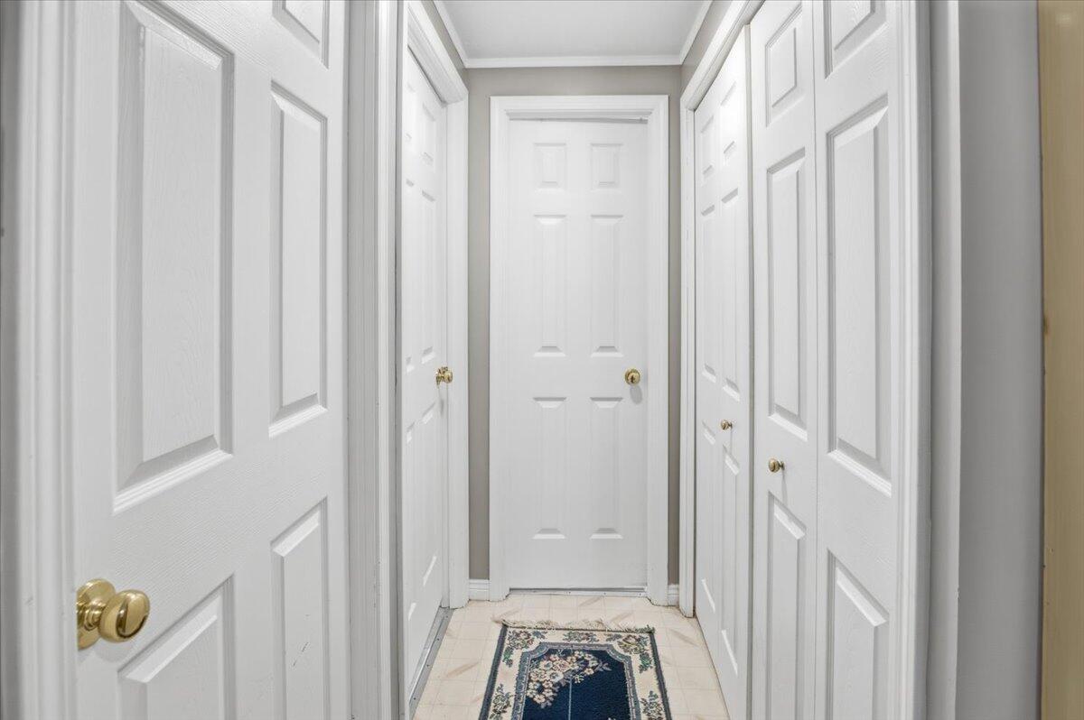 property viewer photo 13
