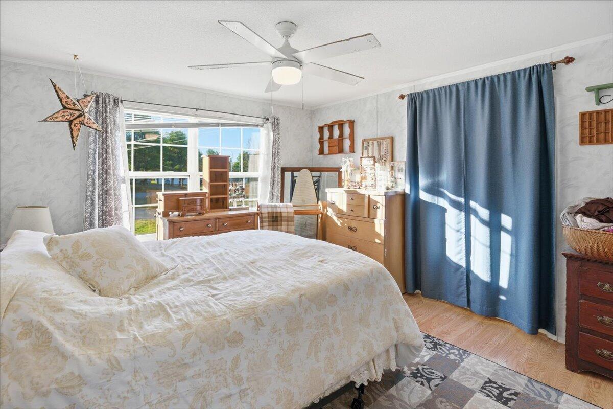 property viewer photo 17