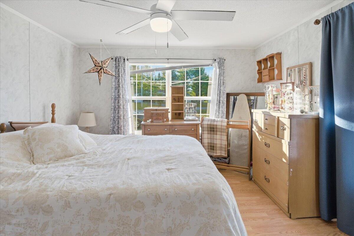 property viewer photo 18