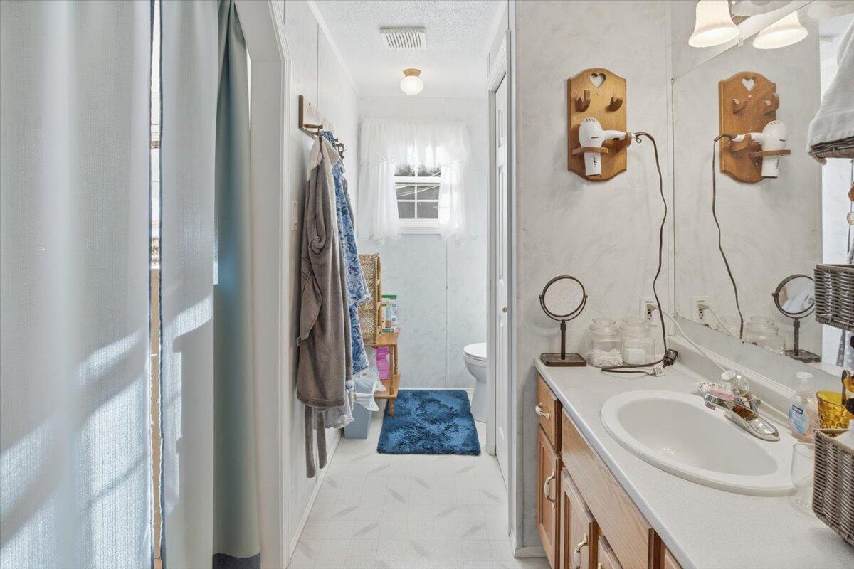 property viewer photo 23
