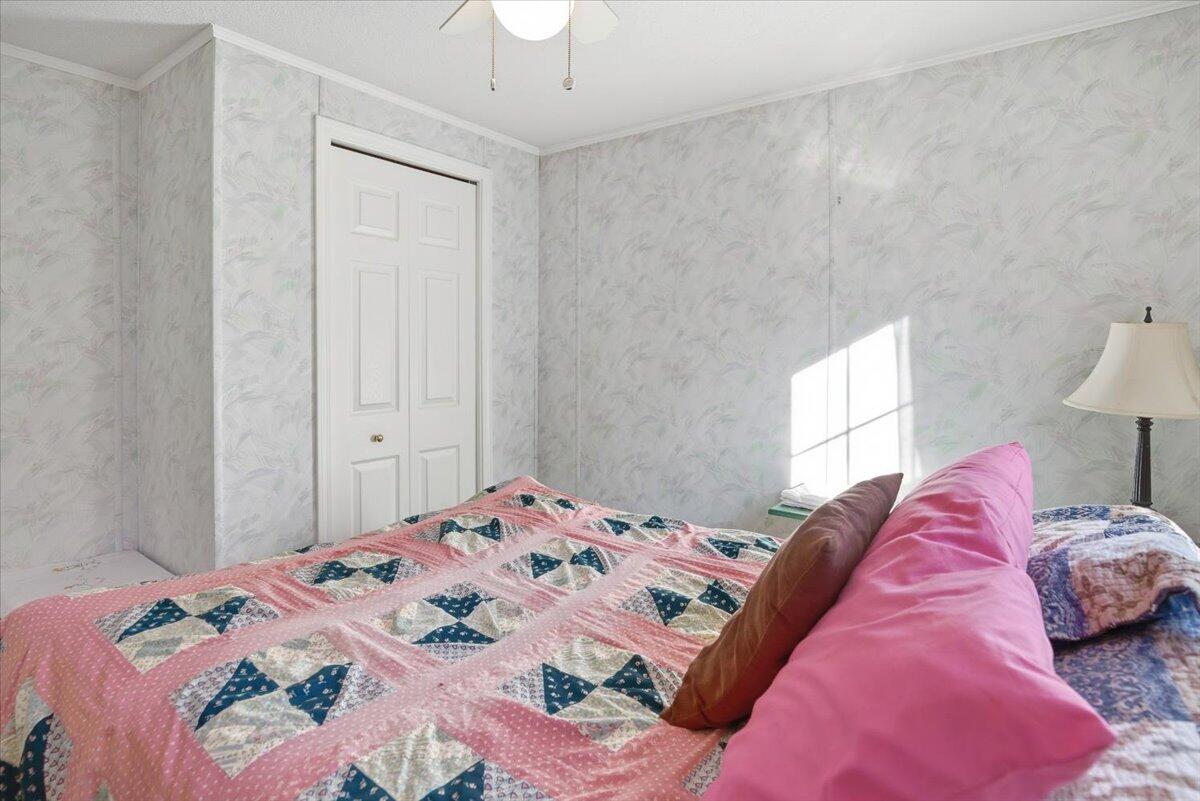 property viewer photo 30