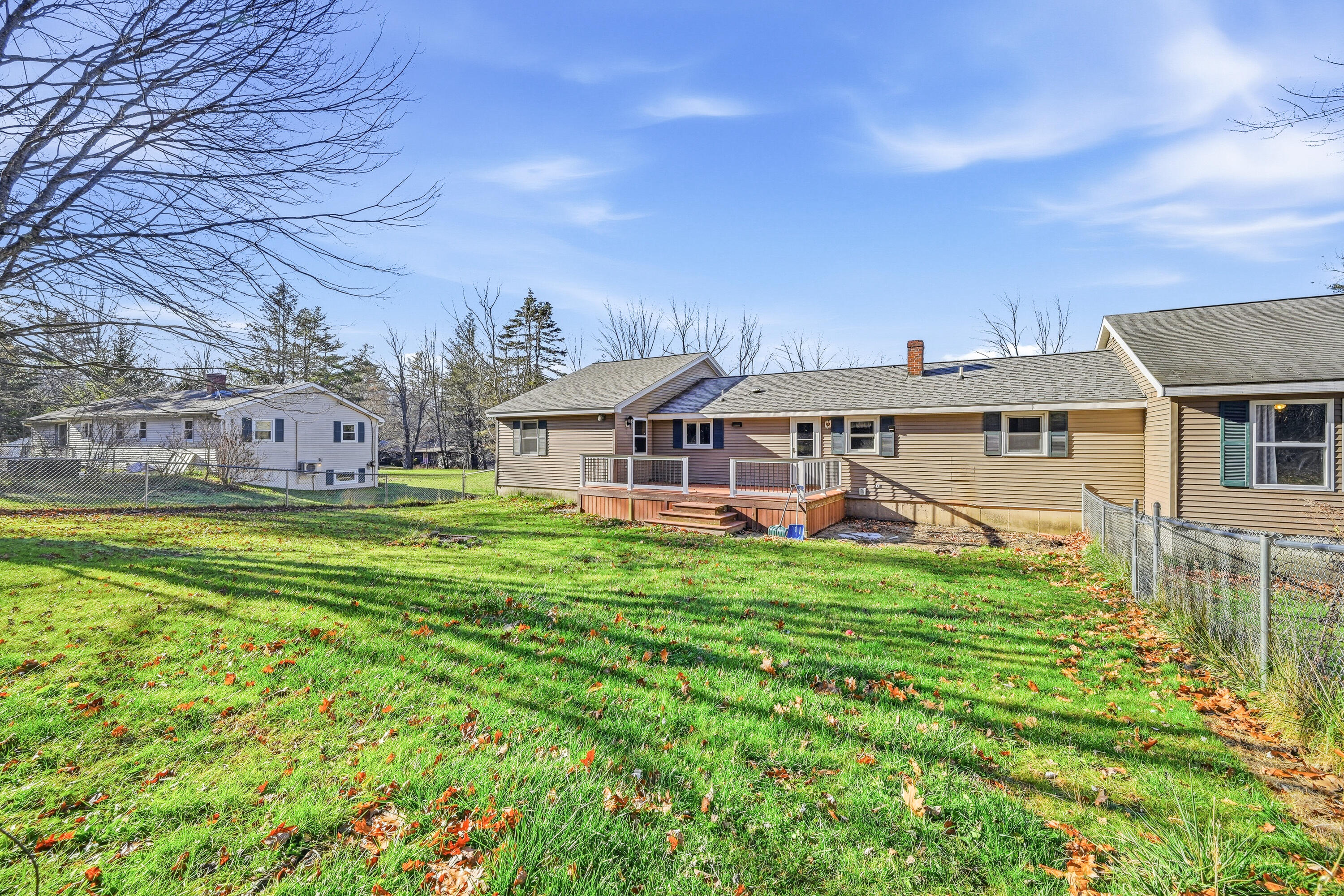 main property photo 54