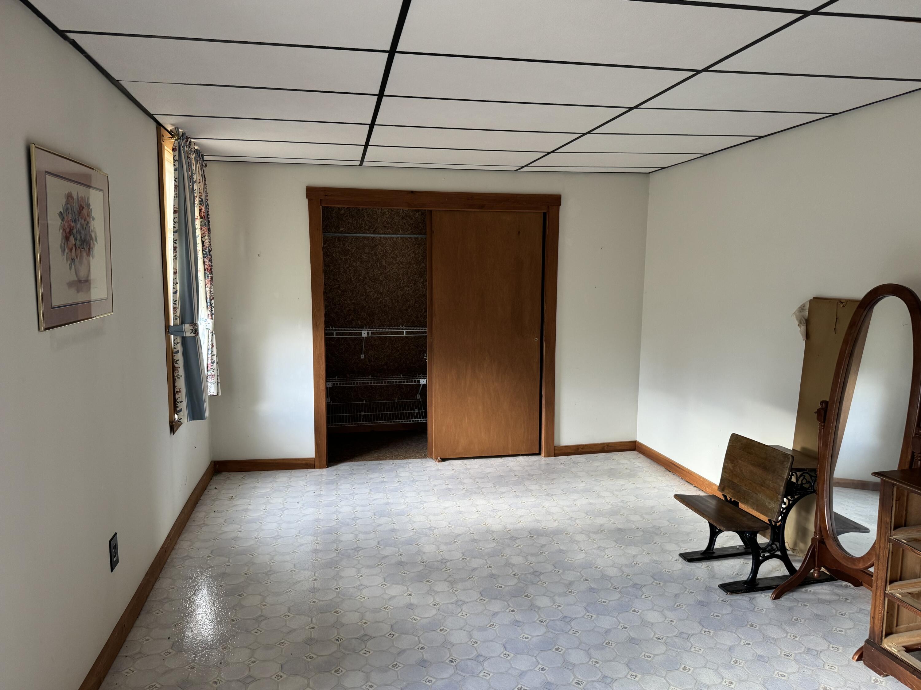 property viewer photo 16