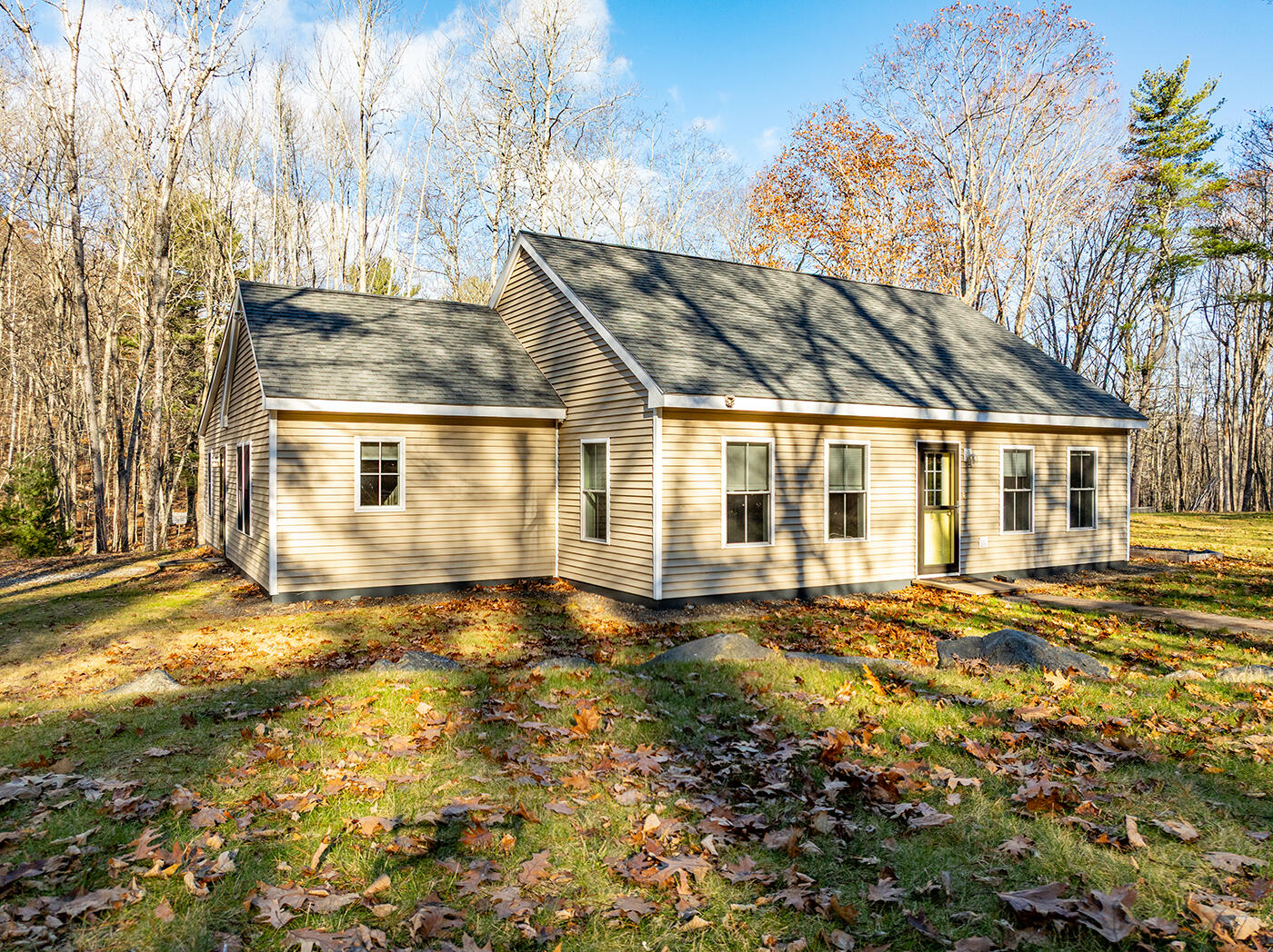 main property photo 0