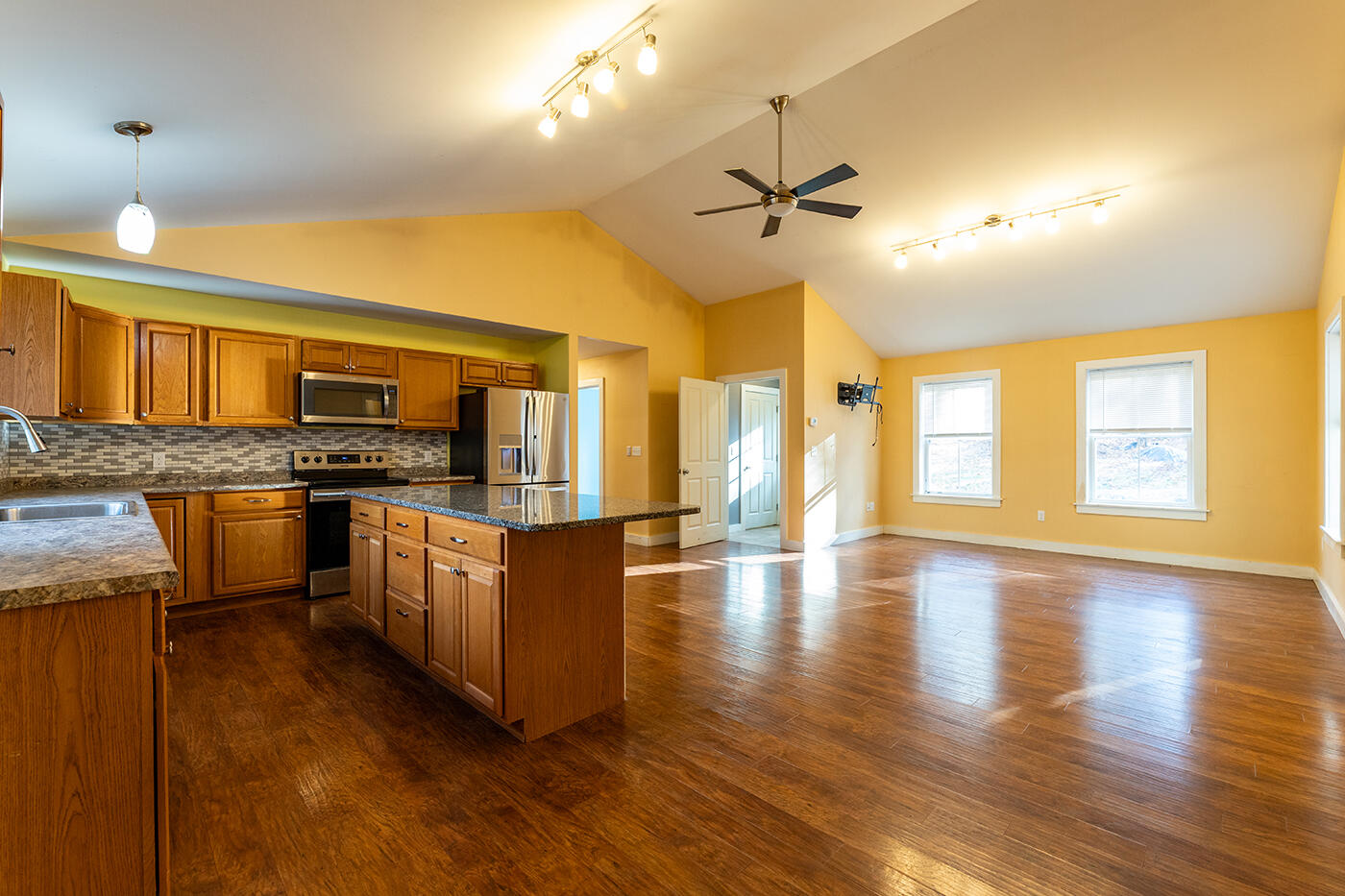 property viewer photo 6