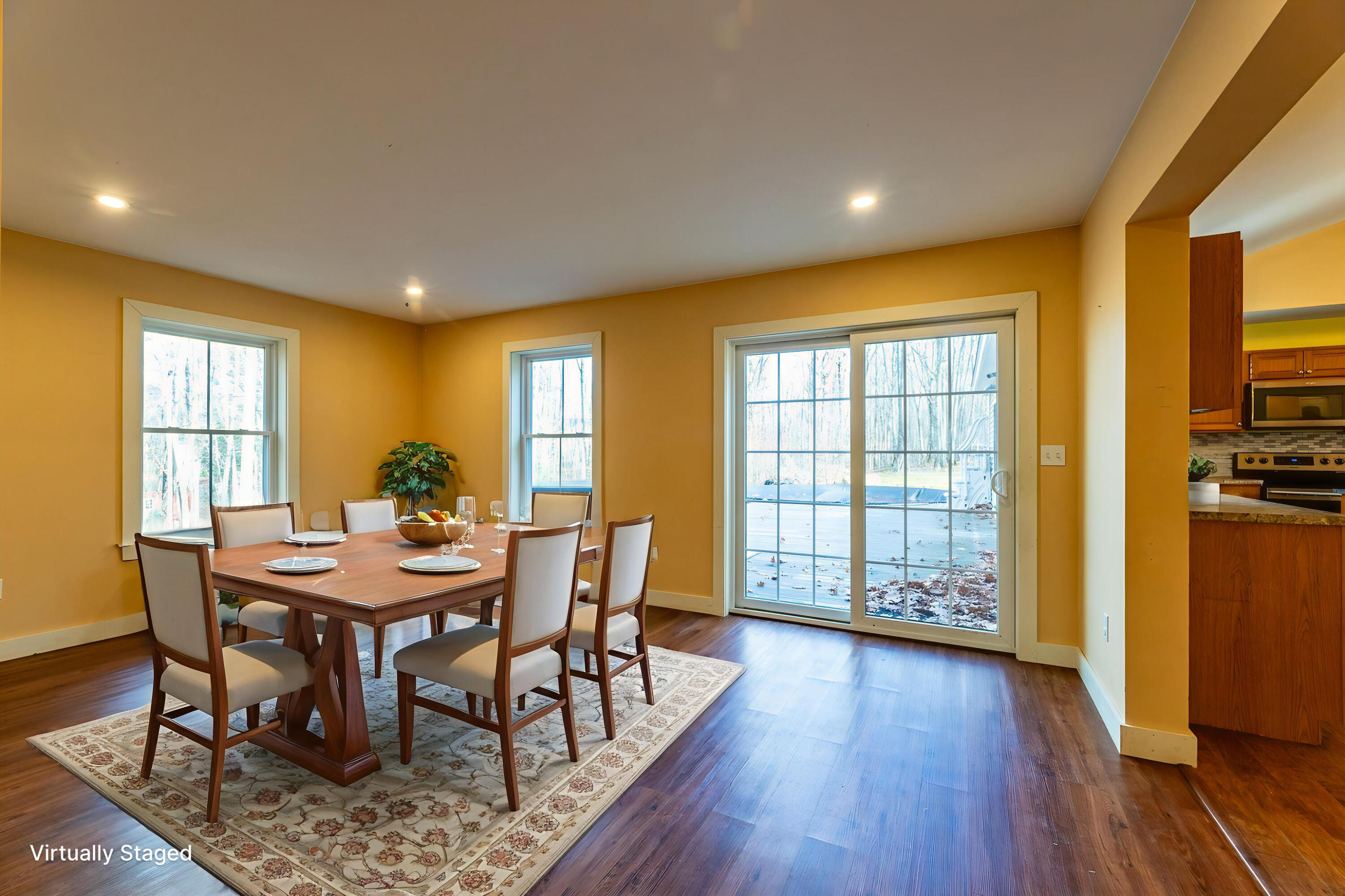 property viewer photo 9