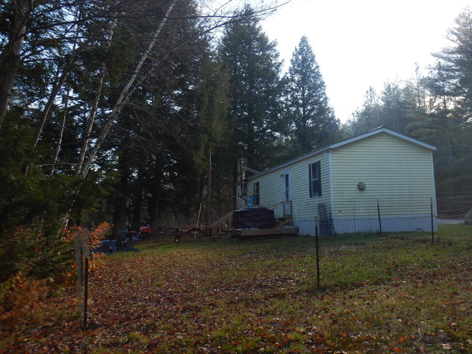 property viewer photo 9