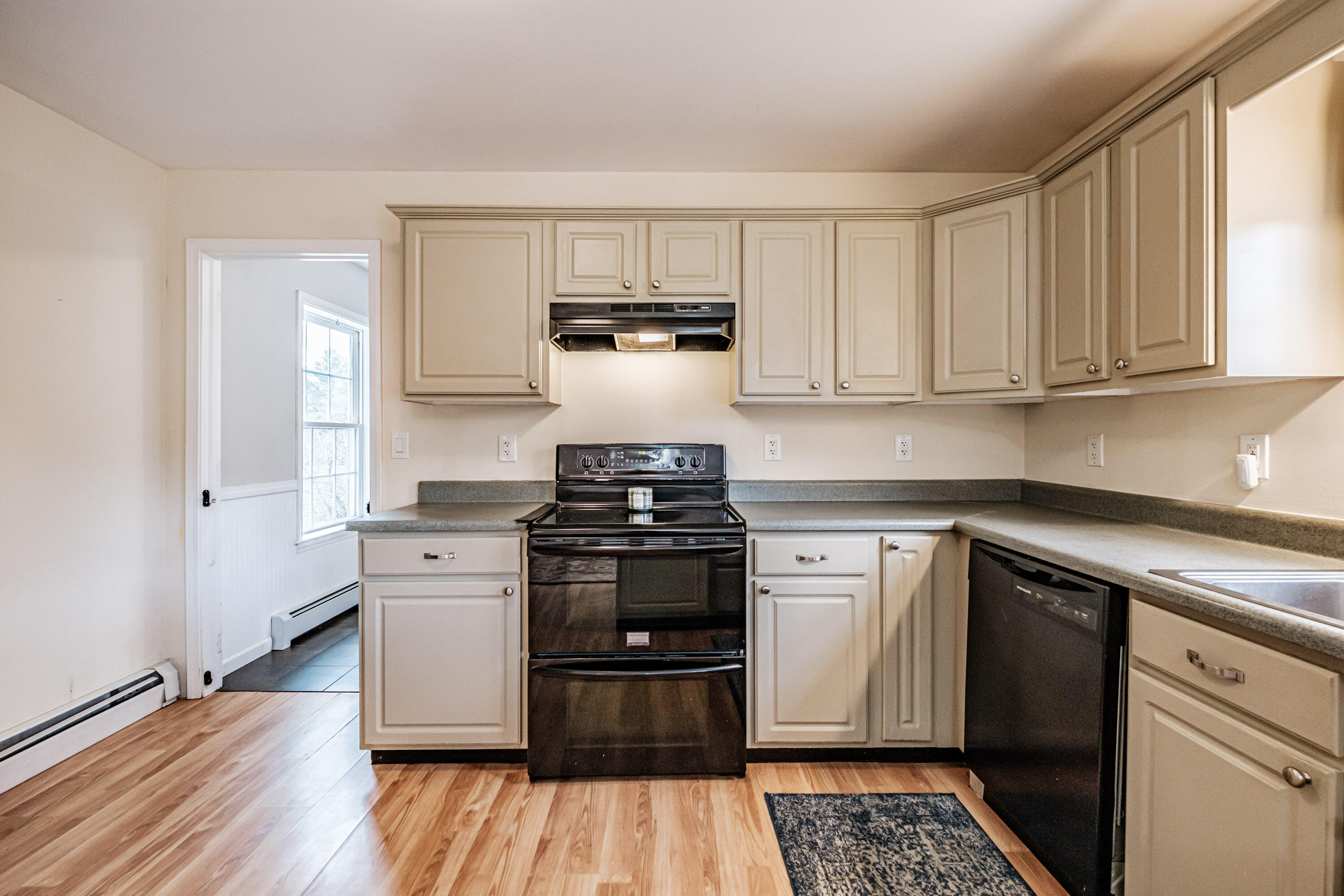 property viewer photo 15