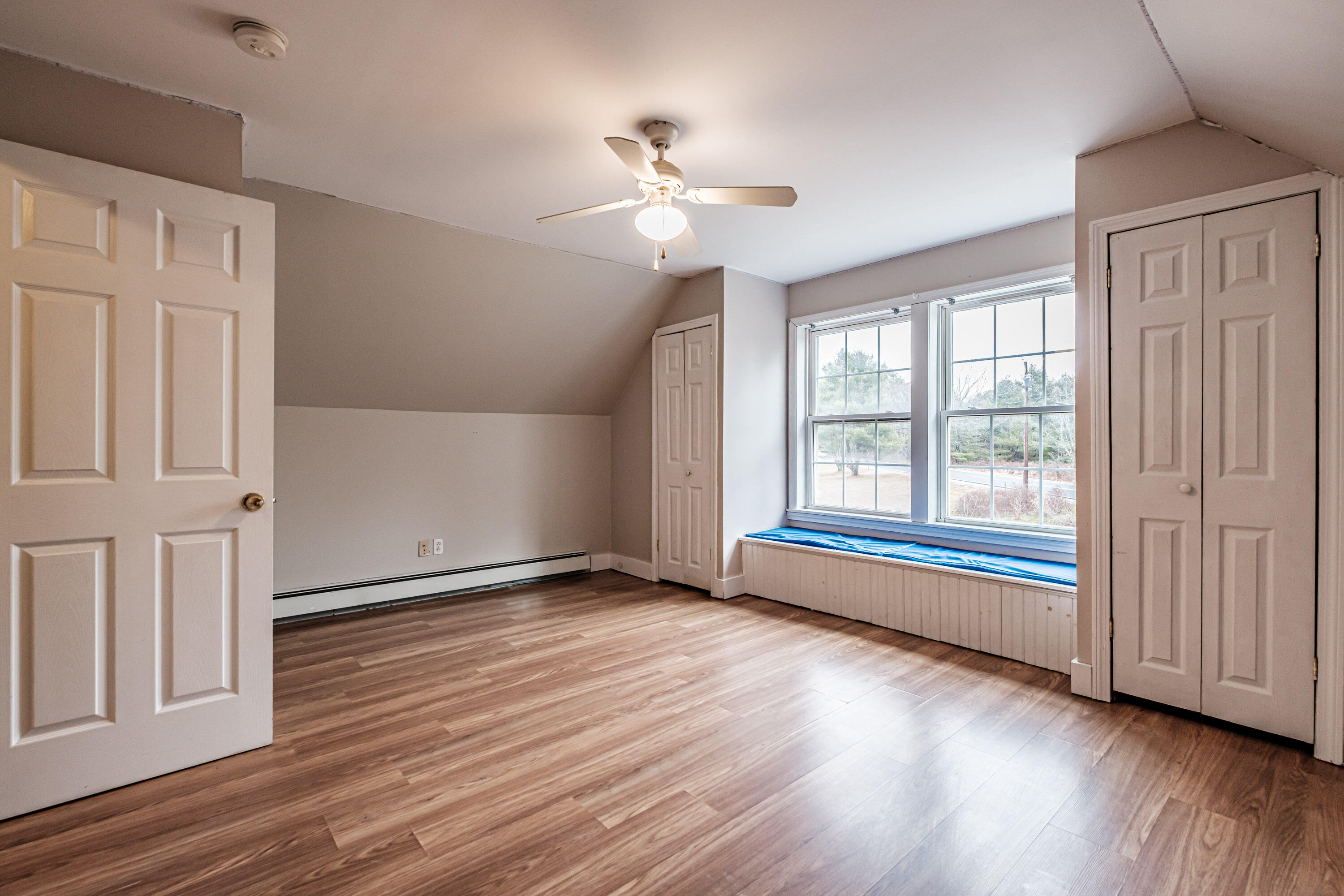 property viewer photo 36