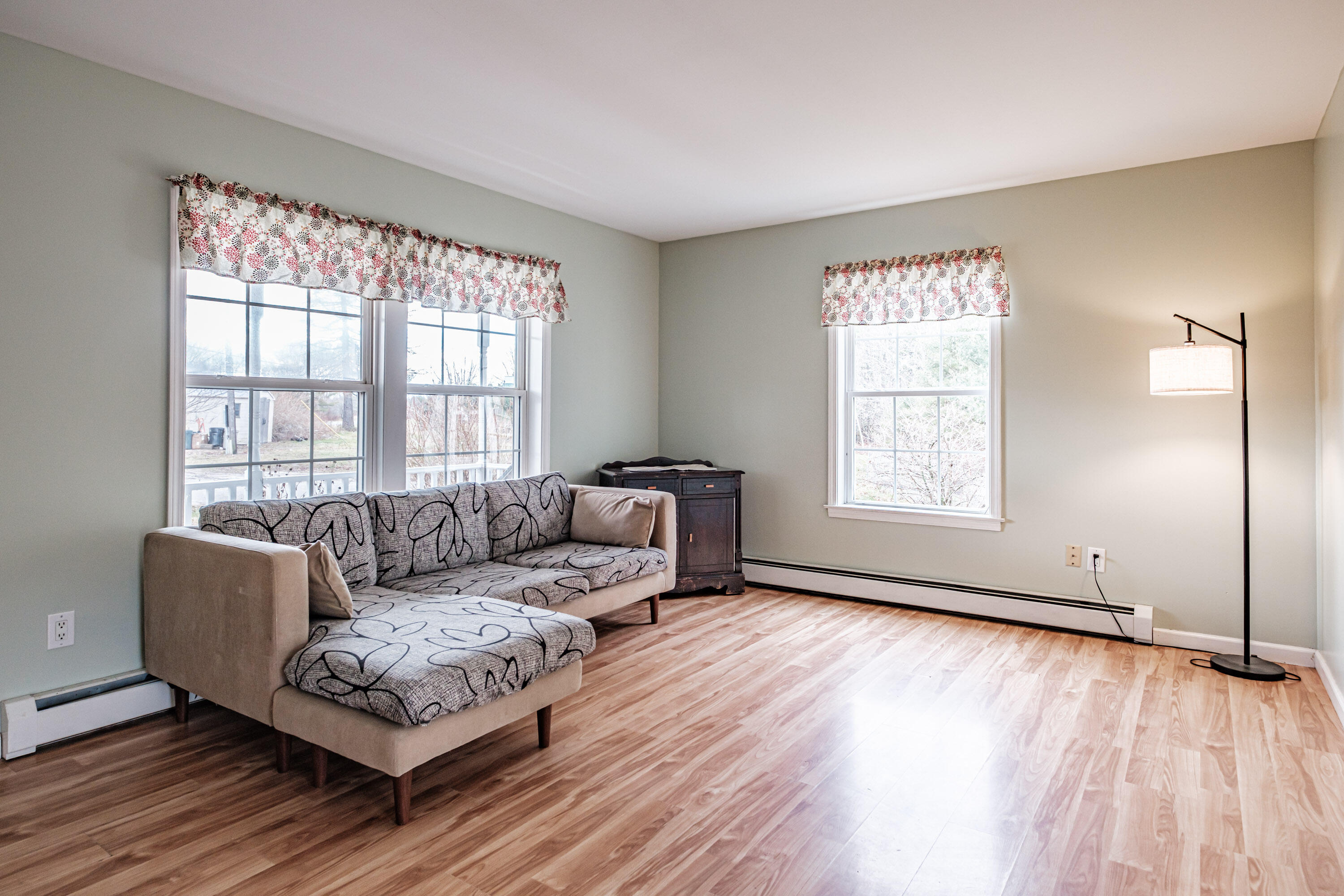 property viewer photo 8