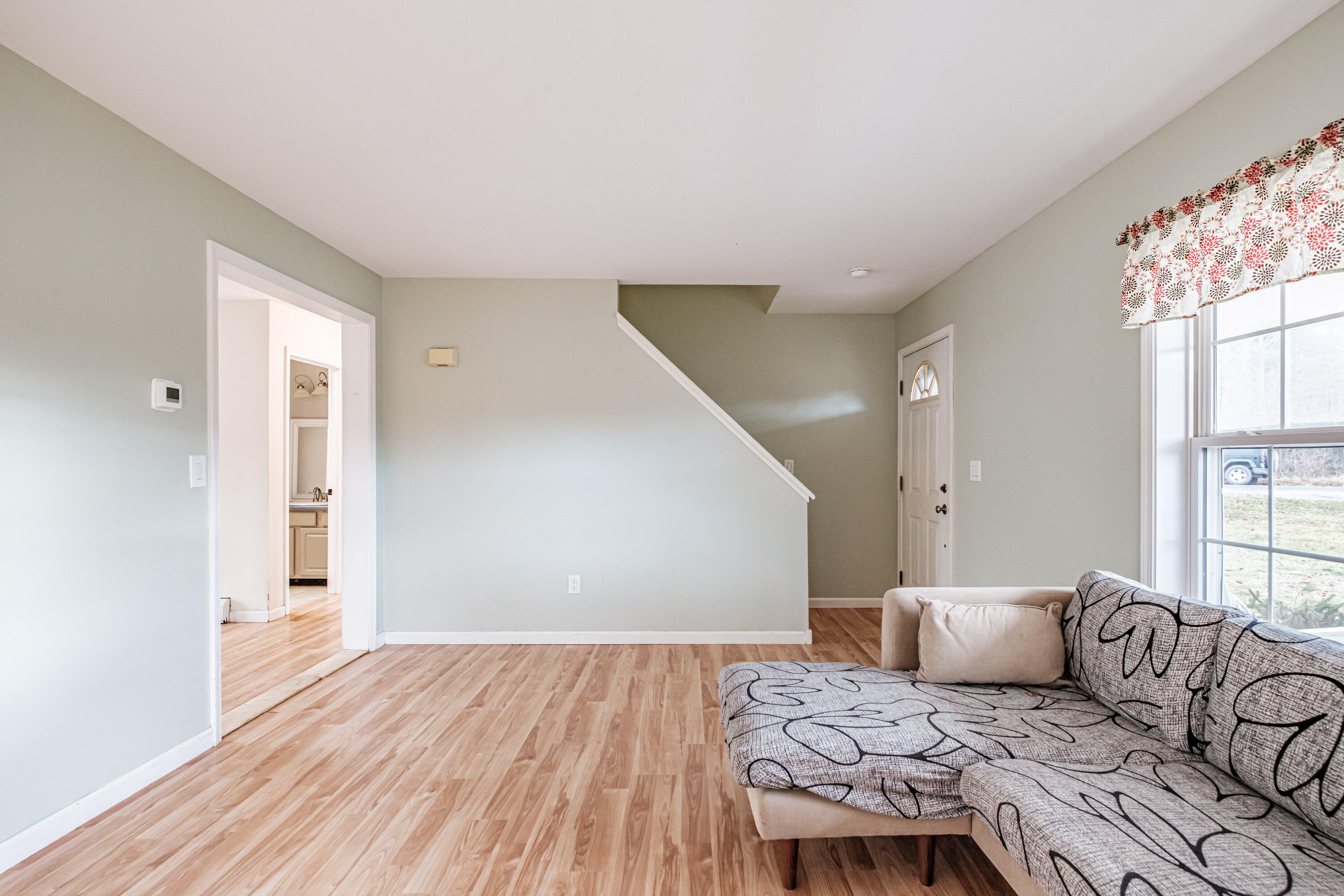 property viewer photo 9