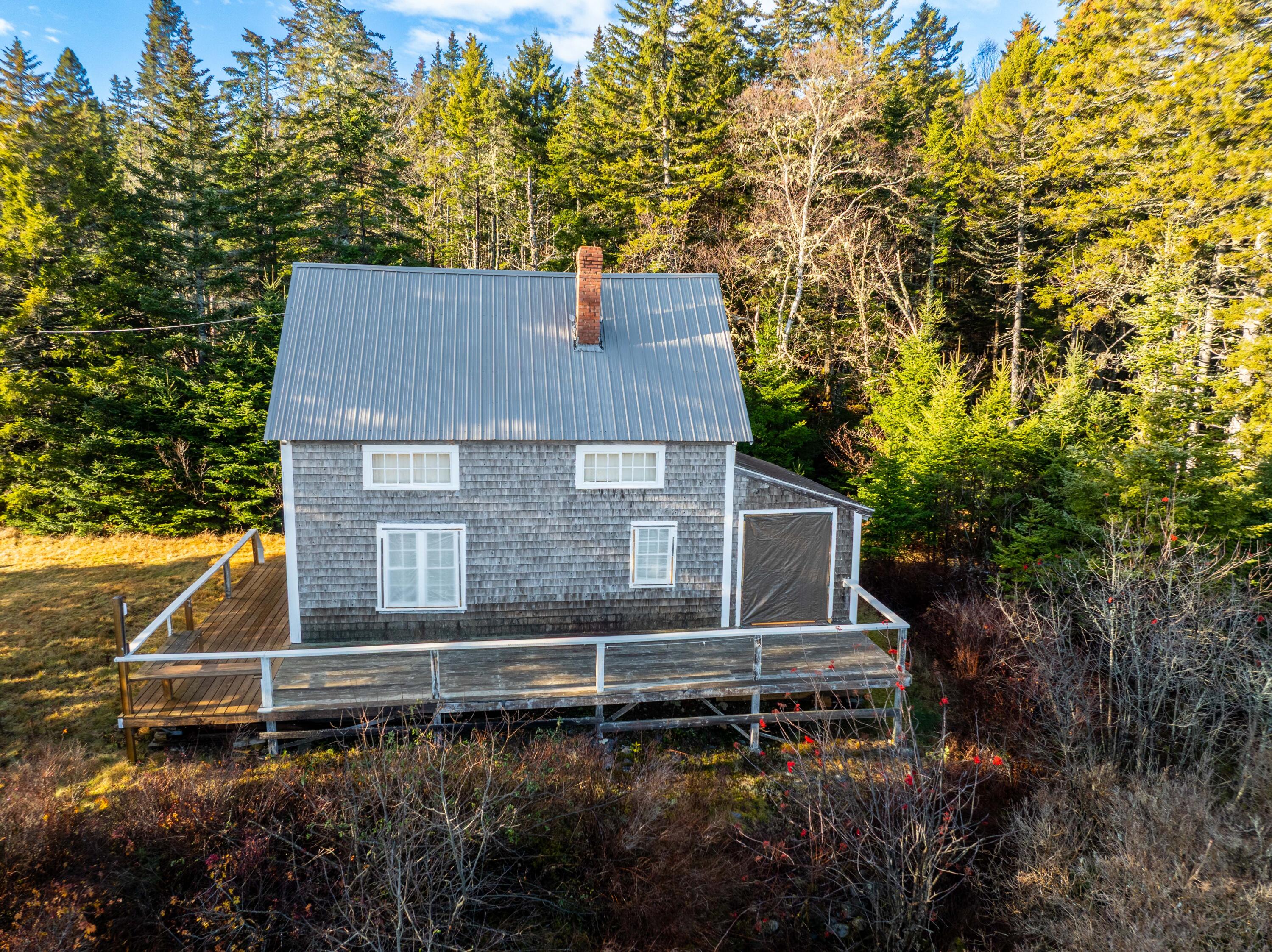 main property photo 12