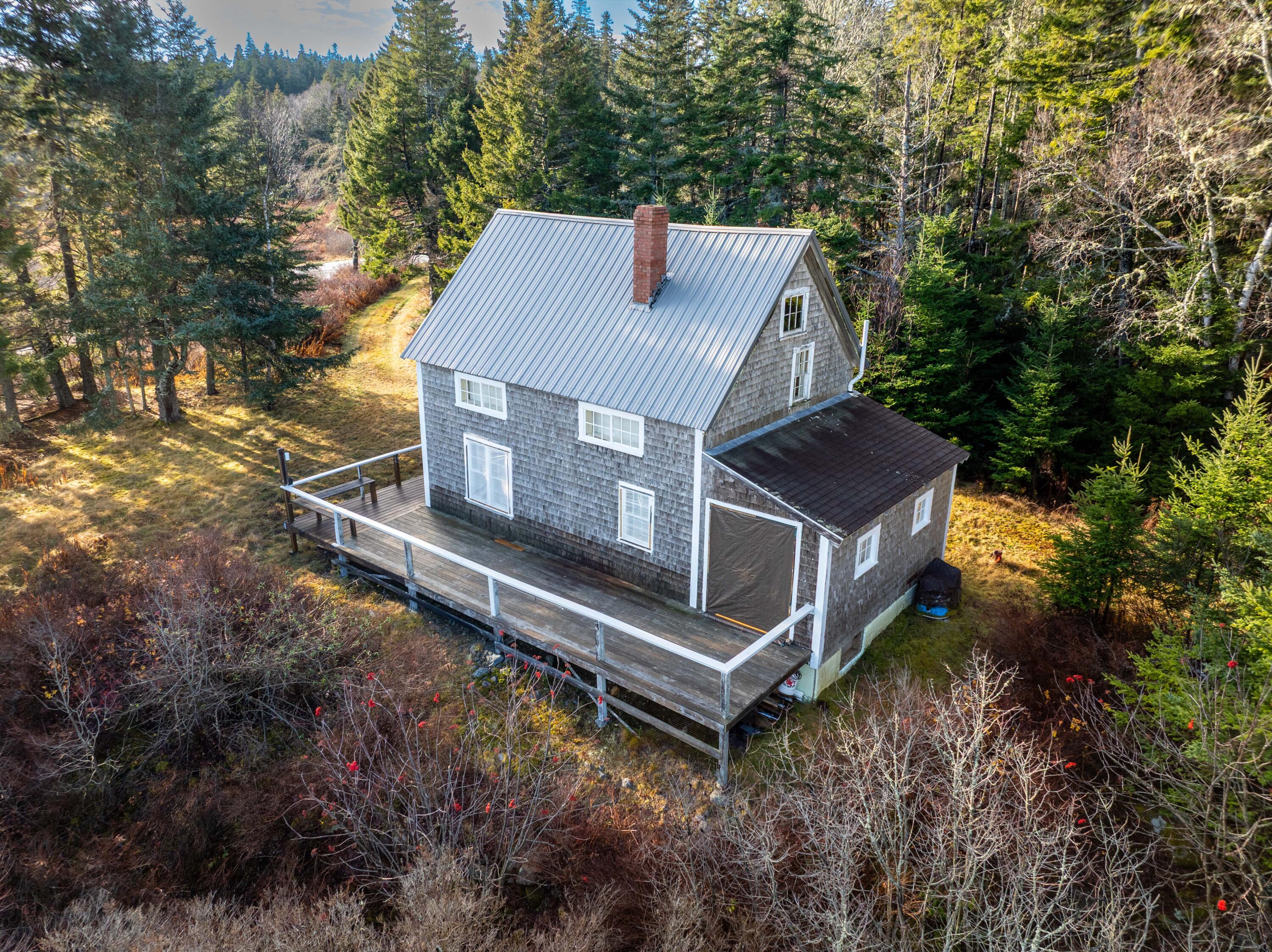 main property photo 13