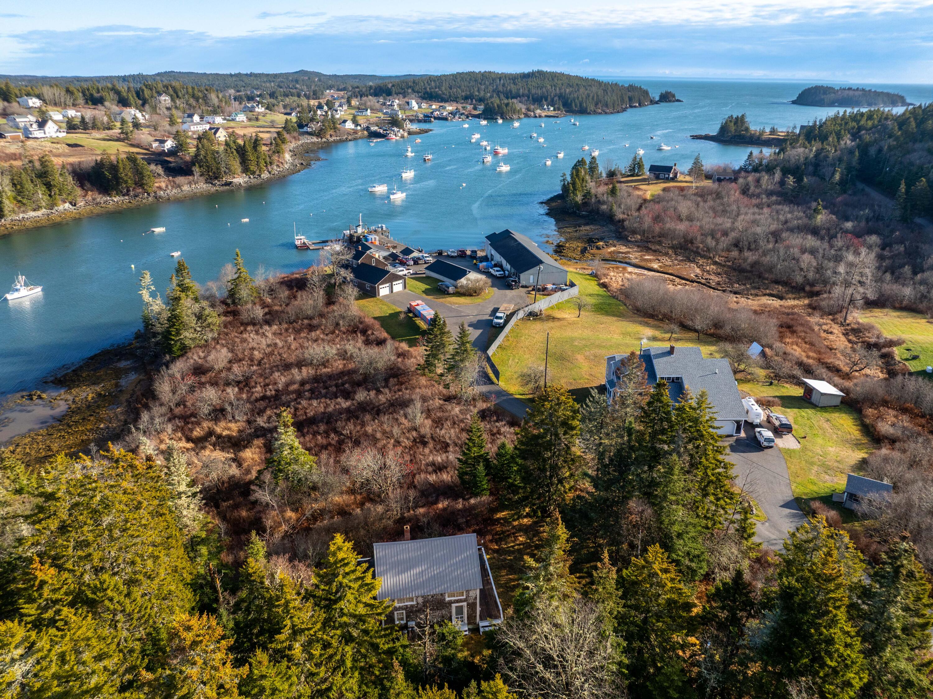 main property photo 24