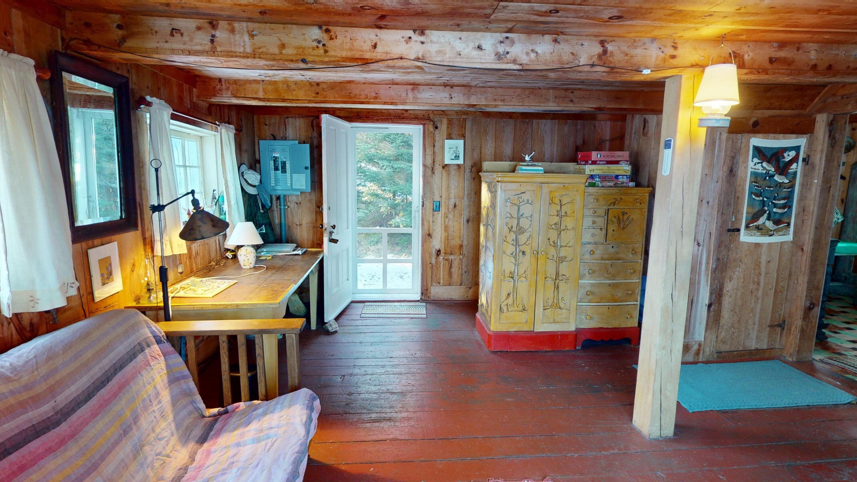 main property photo 30