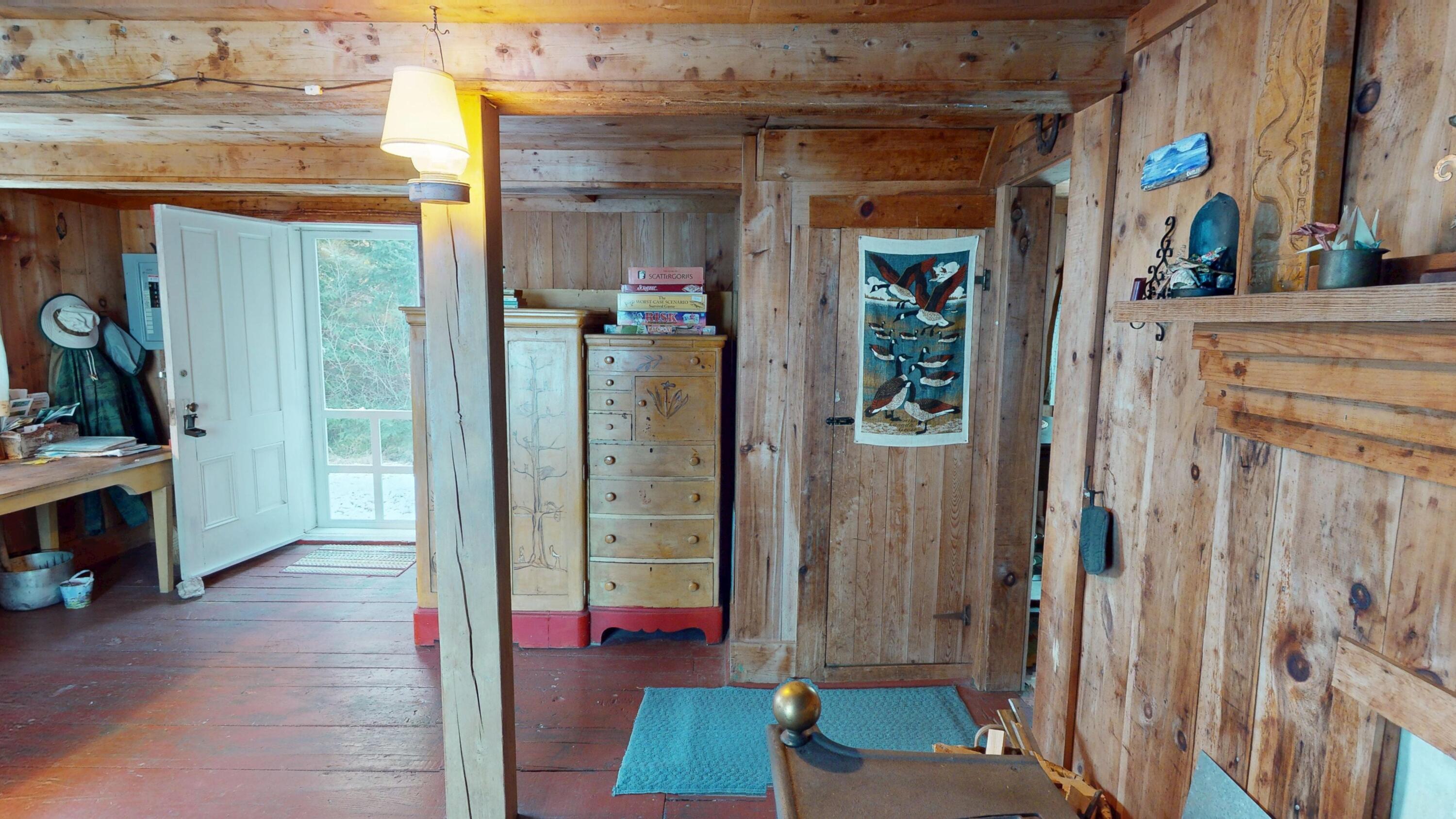 main property photo 33