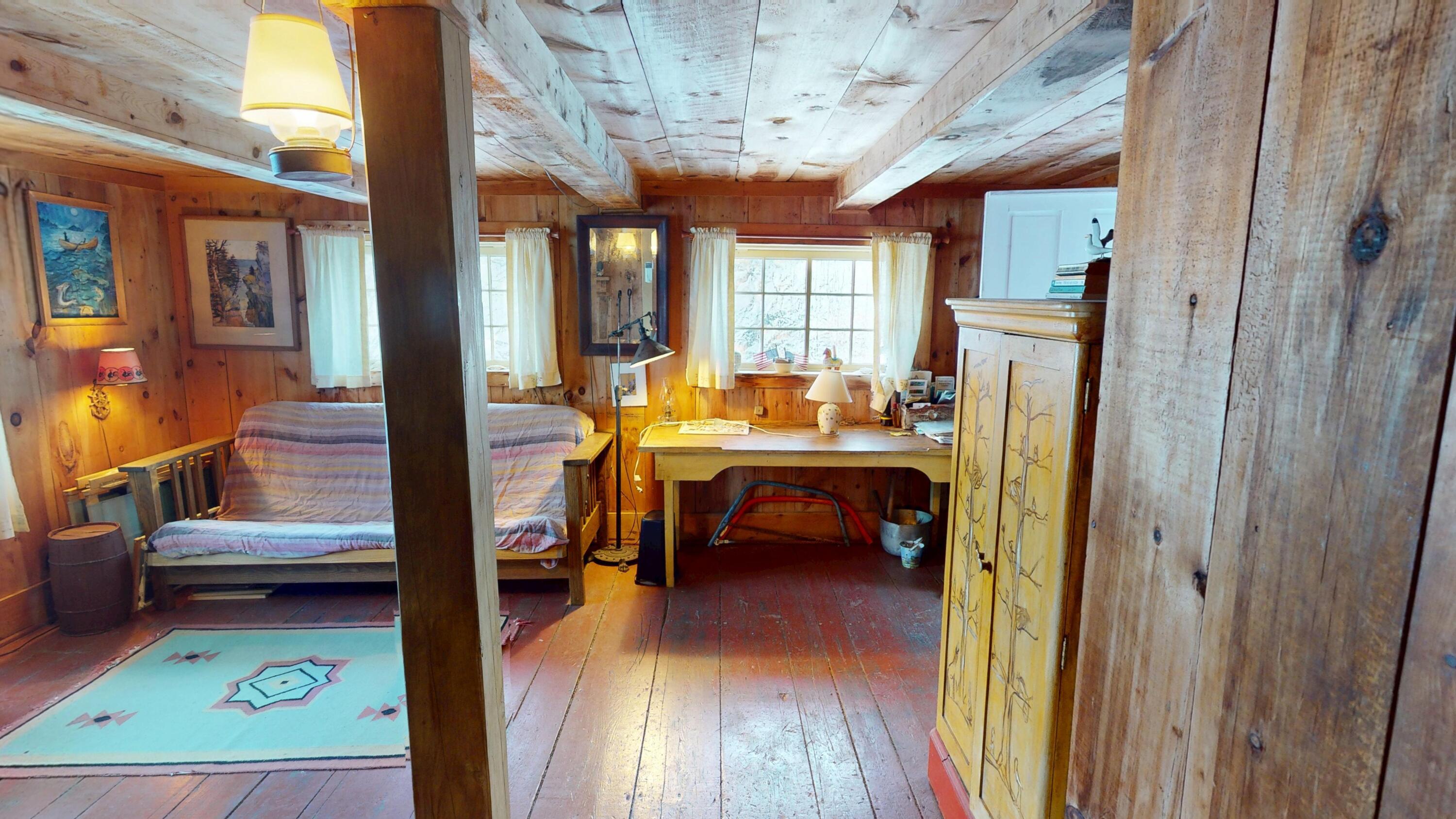main property photo 34