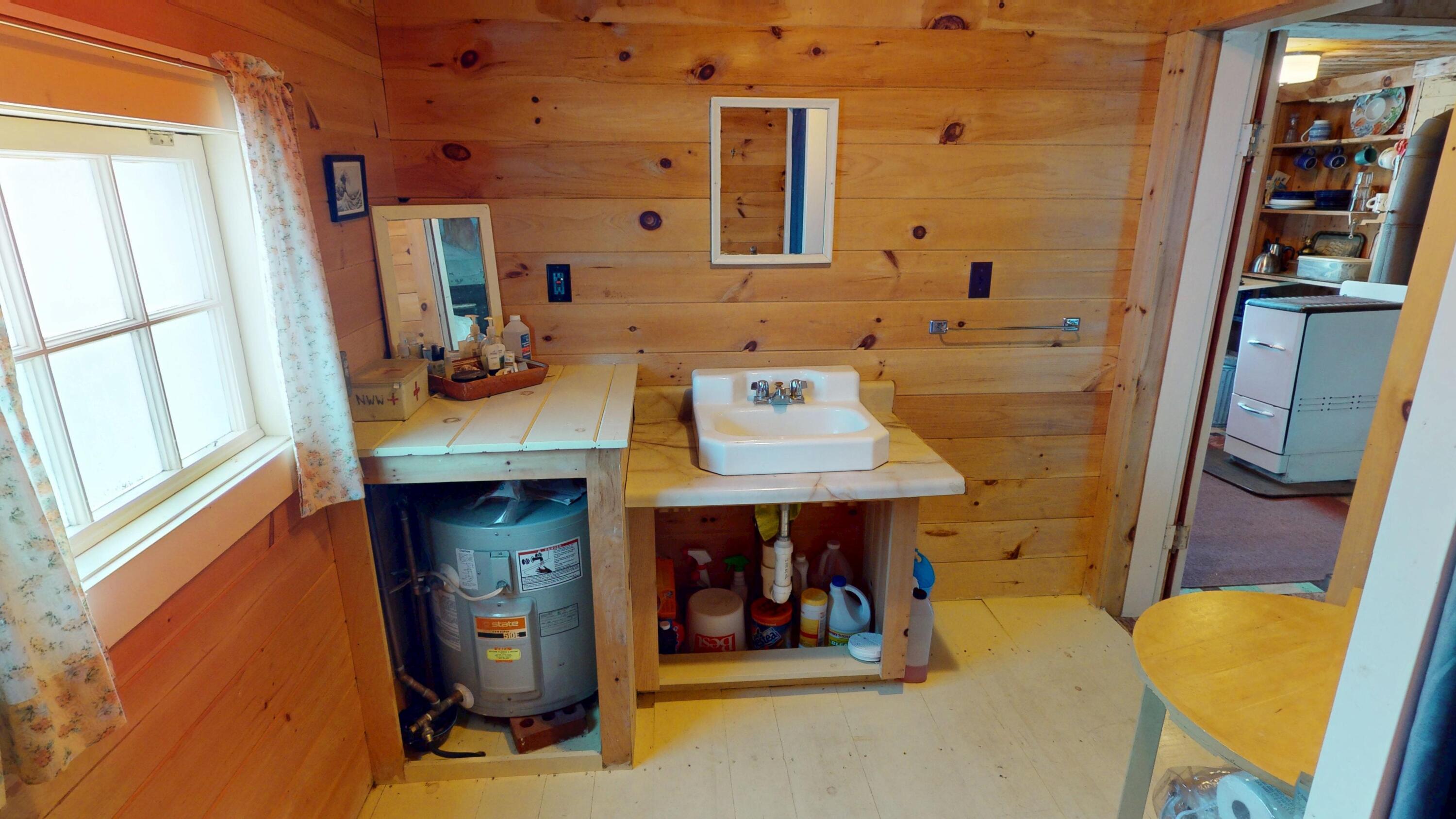 main property photo 37
