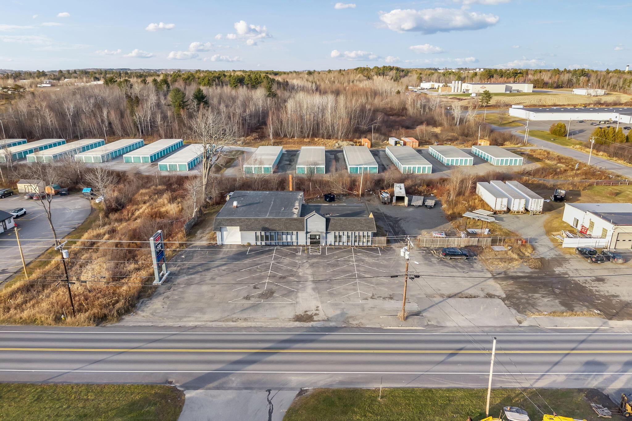 main property photo 4
